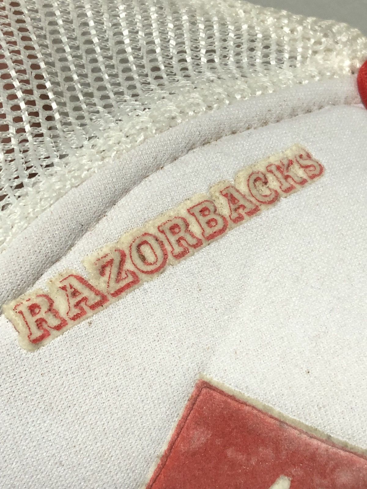 Vintage 80s Arkansas Razorbacks University Trucker Cap Size ONE SIZE - 4 Thumbnail