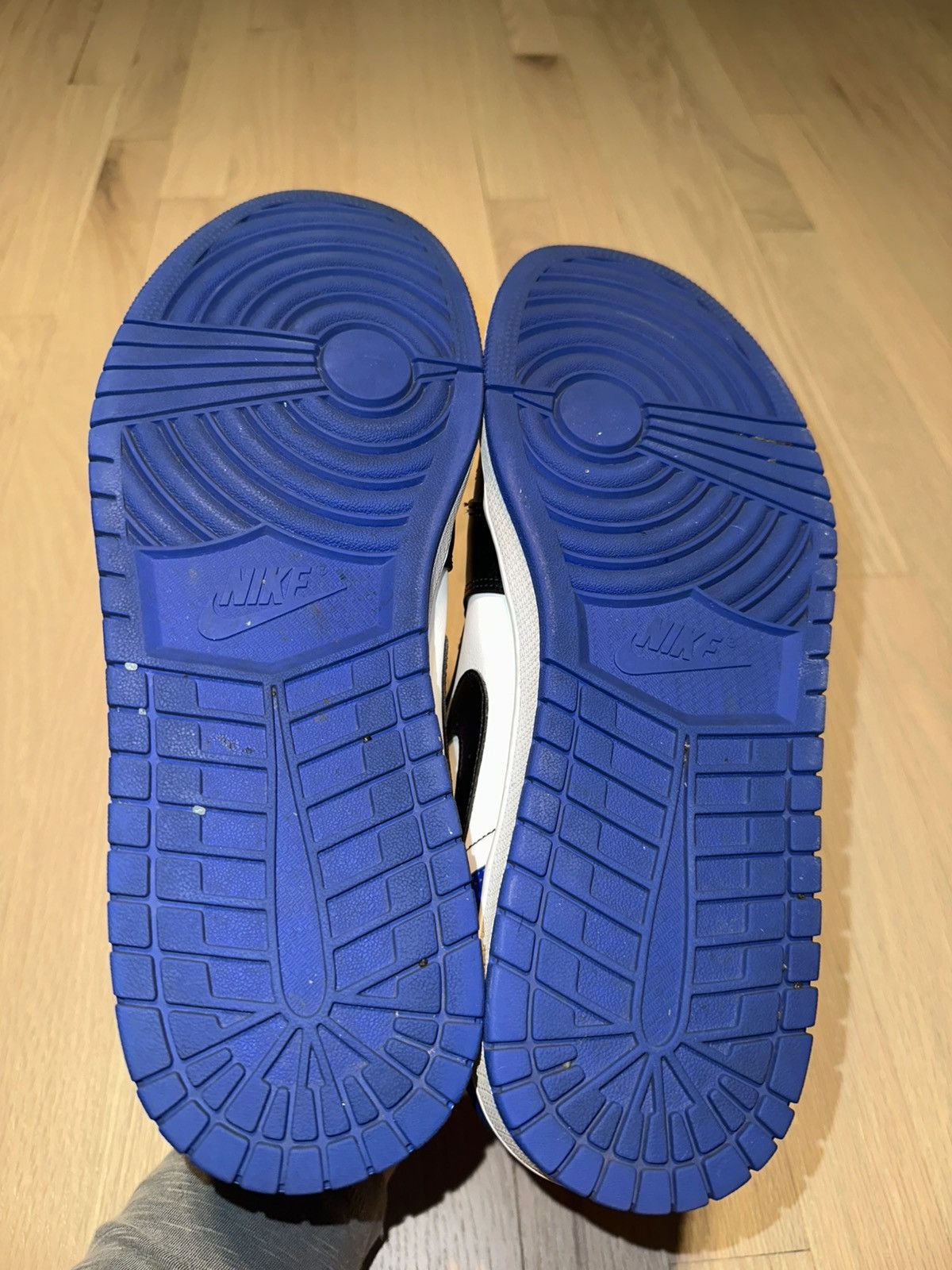 Nike Air Jordan 1 Low Royal Blue Size US 12 / EU 45 - 8 Thumbnail