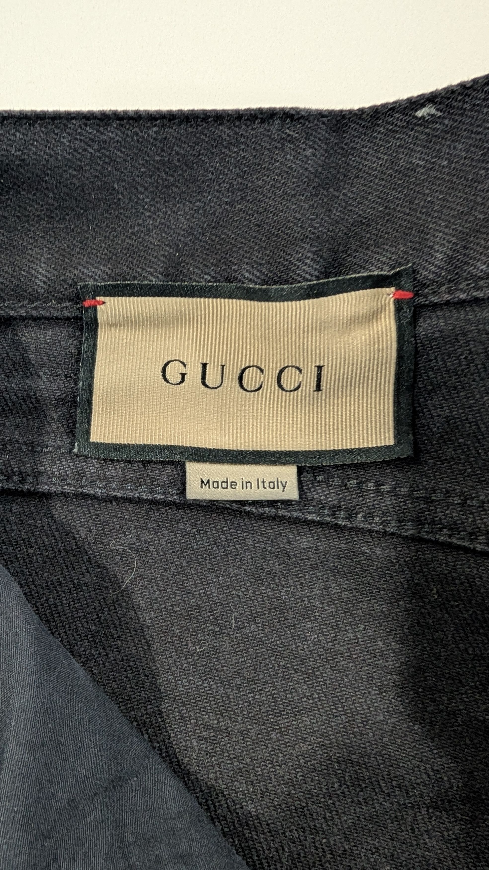 Gucci Gucci Men's Black Denim Skinny Jeans Size 30 Red Script Size US 30 / EU 46 - 8 Thumbnail