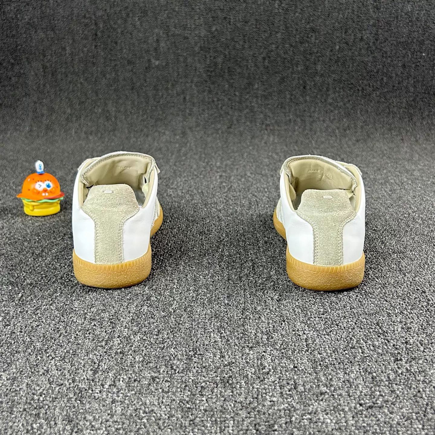 Maison Margiela Maison Margiela Gray White Decon EU37 US6.5 HB6865 Size US 6.5 / IT 36.5 - 5 Thumbnail