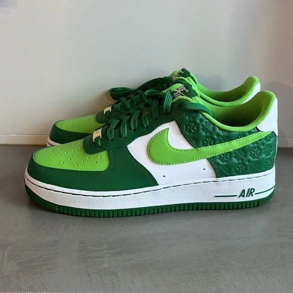image of Nike Air Force 1 Low St. Patrick's Day 2021 Sneakers in Green, Men's (Size 9)