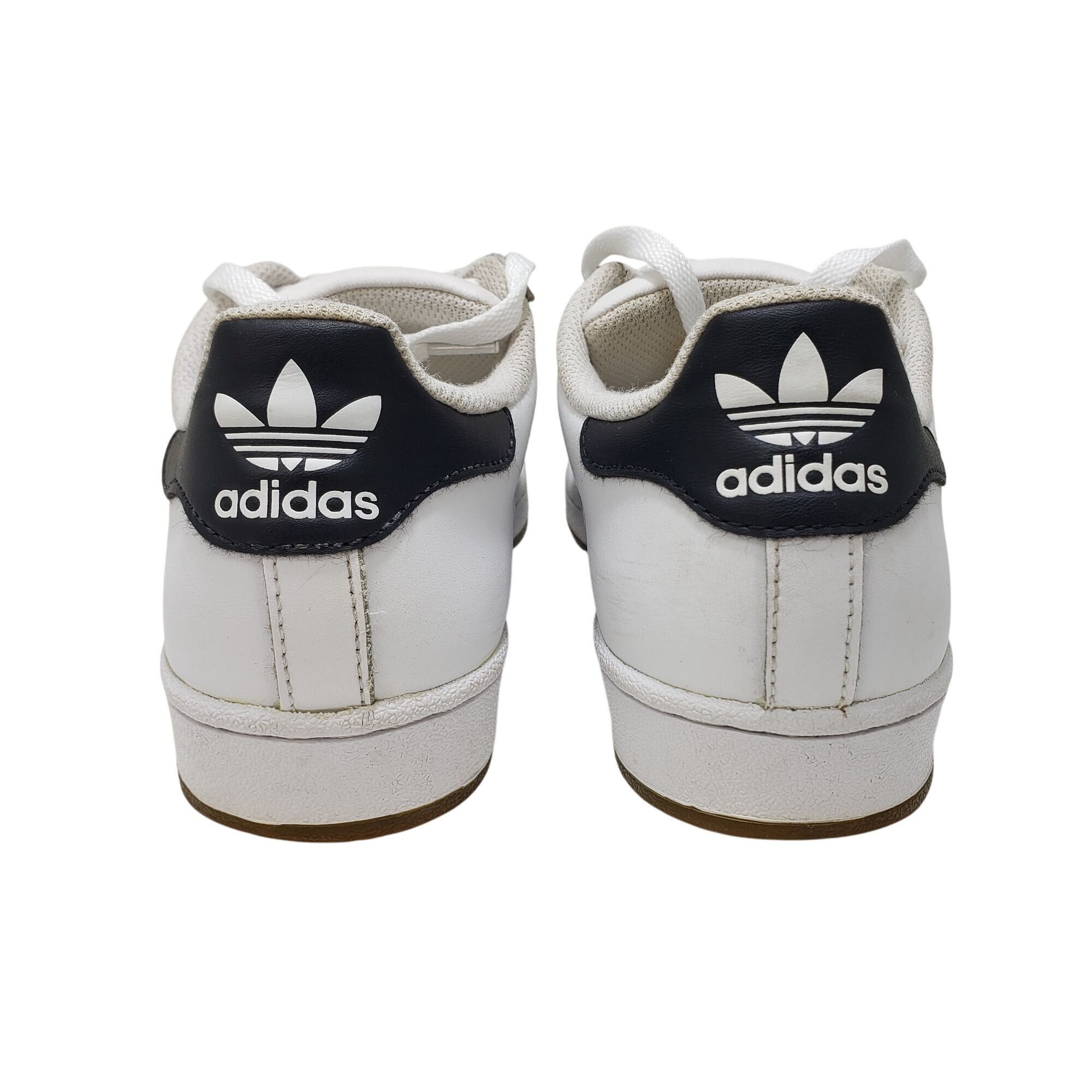 Adidas Adidas Originals Superstar White & Black Low-Top Sneakers Size US 7 / EU 40 - 4 Thumbnail
