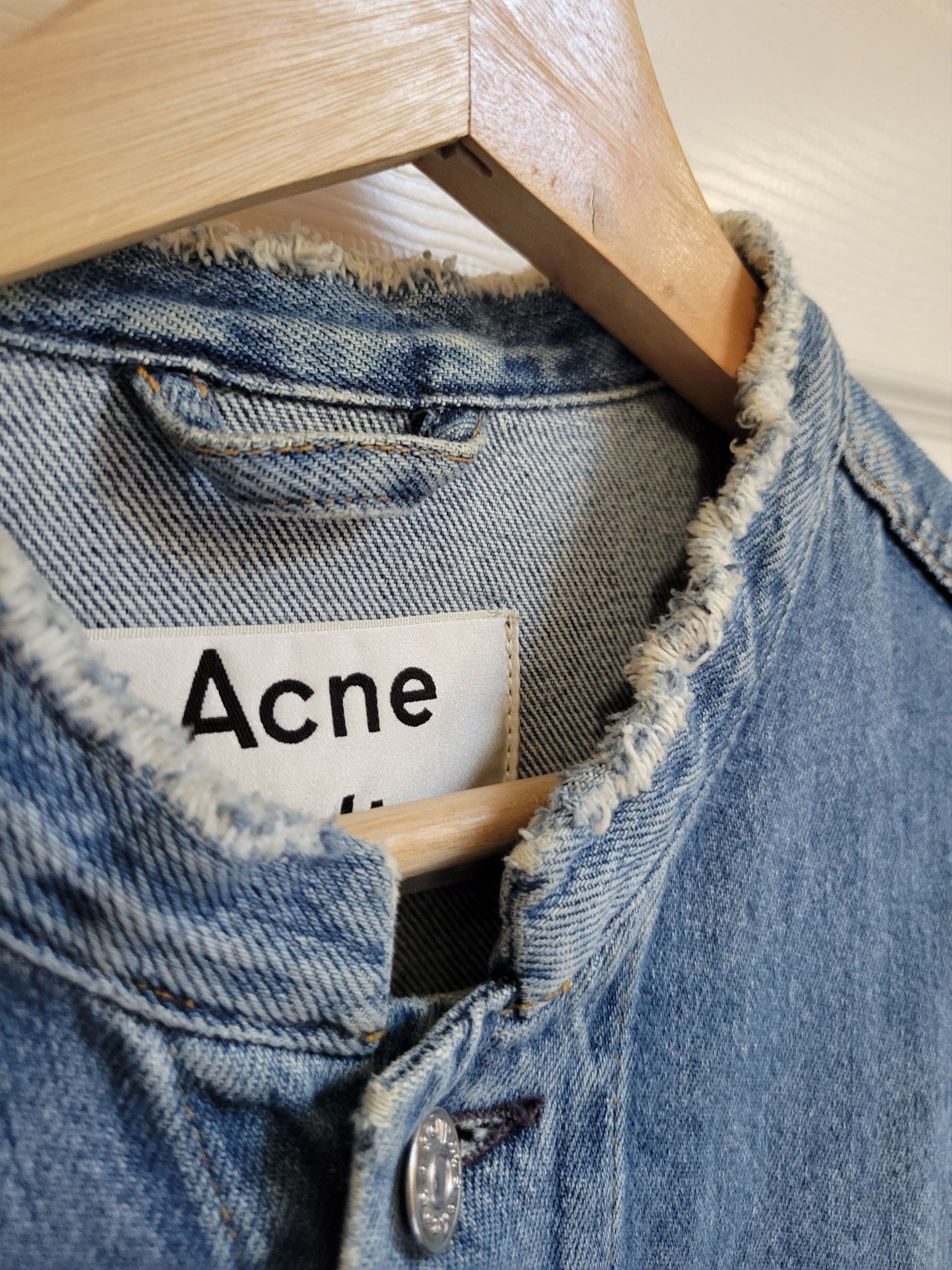 Acne Studios SS16 'Who Ind Fray' Denim Jacket size 48 Size US M / EU 48-50 / 2 - 6 Thumbnail