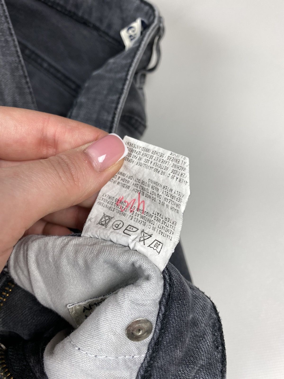 Acne Studios Acne Jeans Hex Filter ladies jeans size 27 / 32 Size 27" / US 4 / IT 40 - 15 Thumbnail