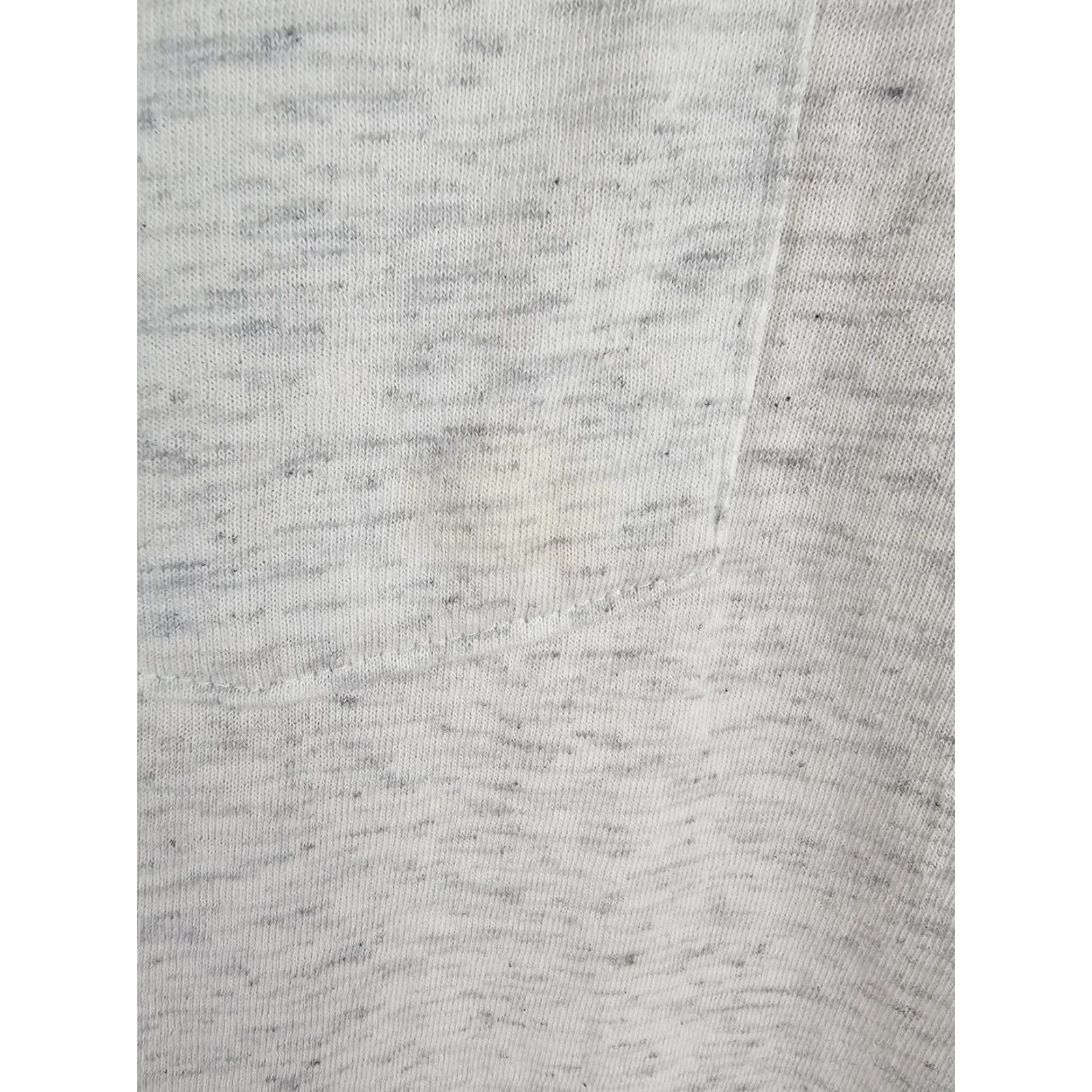 Vintage VINTAGE UNBRANDED GRAY ONE POCKET SINGLE STITCH THIN T-SHIRT SZ XLARGE Size US L / EU 52-54 / 3 - 5 Thumbnail