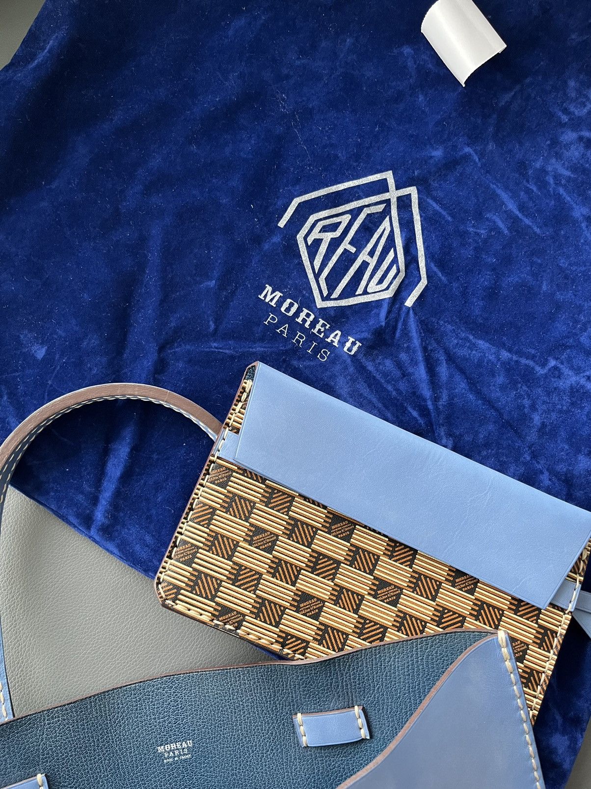 Moreau Paris Brand New Sold Out Vintage Moreau Paris Leather Tote Bag Size ONE SIZE - 19 Thumbnail