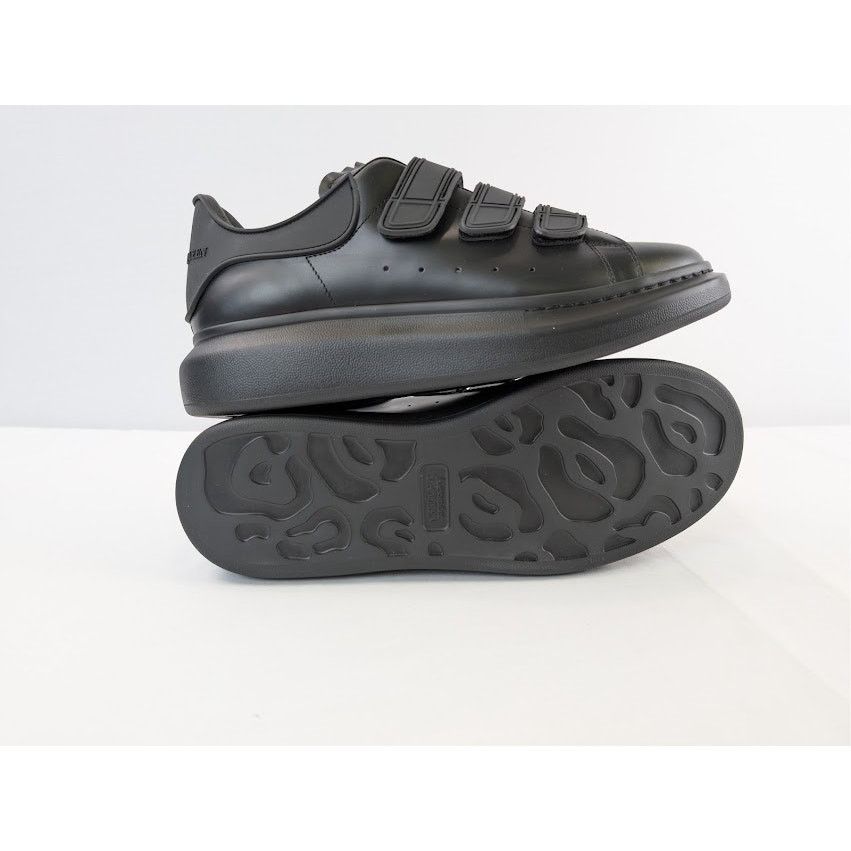 Alexander McQueen o1rshd1 Larry Oversized Triple Strap Sneaker in Black Size US 11 / EU 44 - 14 Thumbnail