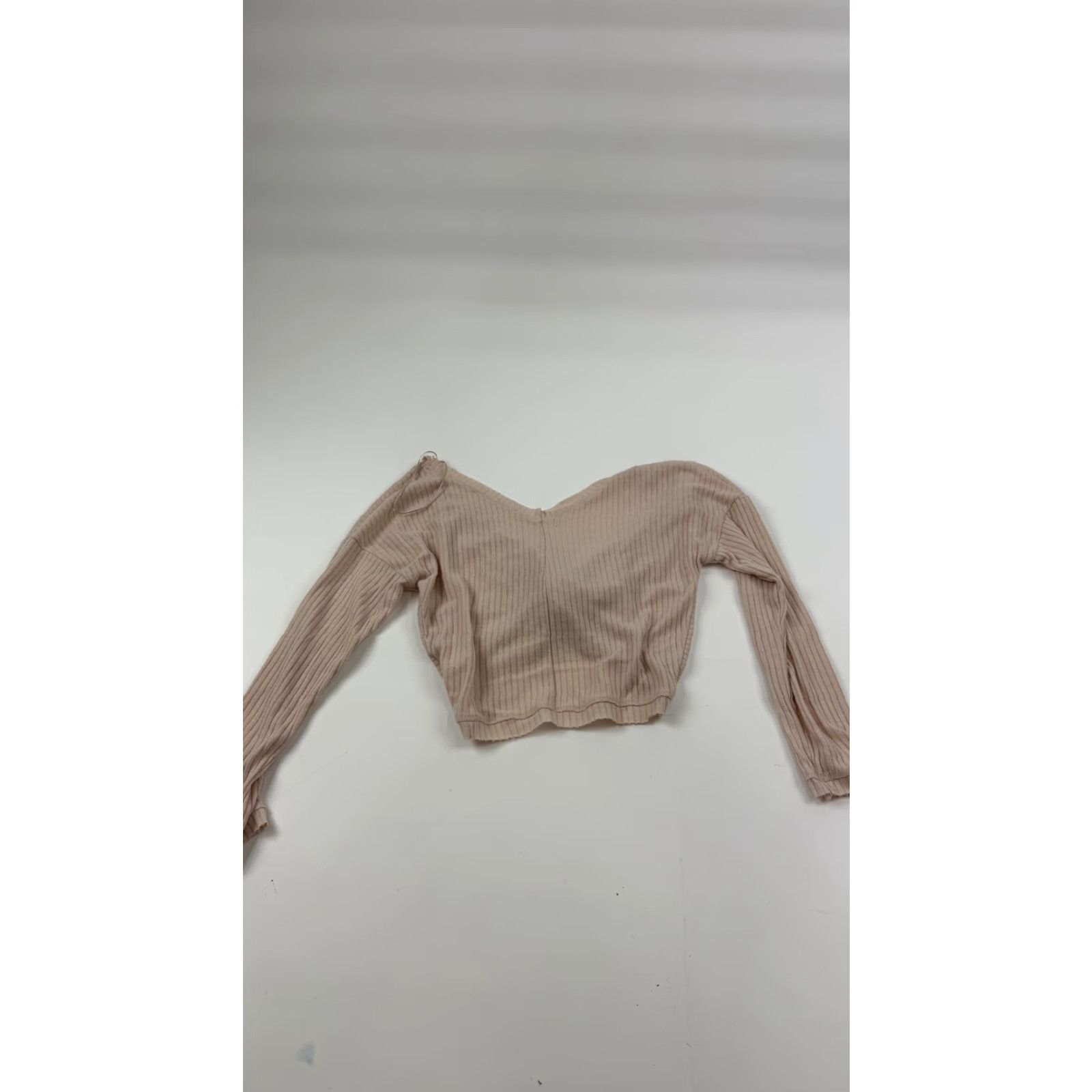 ASTR The Label ASTR the Label Sweater Womens Small Beige Rib Knit Twist Front Crop Made USA Size S / US 4 / IT 40 - 6 Thumbnail