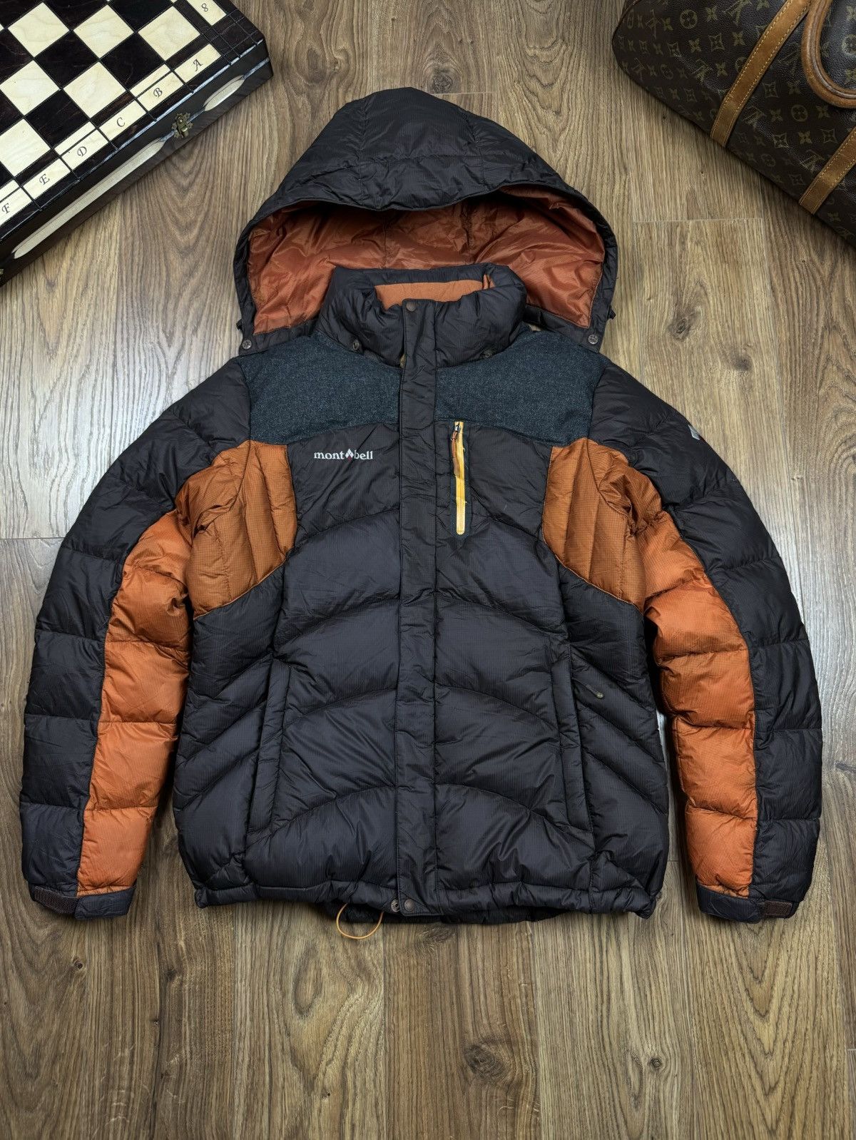 Montbell Down jacket MontBell Japan original casual outdoors item Size US M / EU 48-50 / 2 - 1 Thumbnail