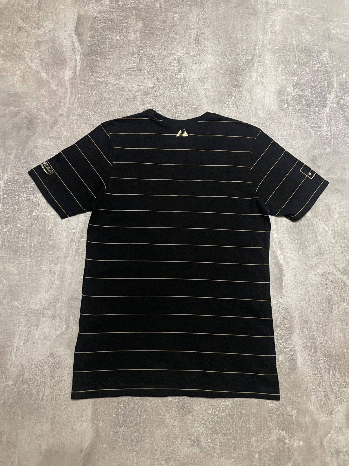 Majestic Vintage Majestic San Francisco Giants Striped NBA T-Shirt Size US S / EU 44-46 / 1 - 10 Thumbnail