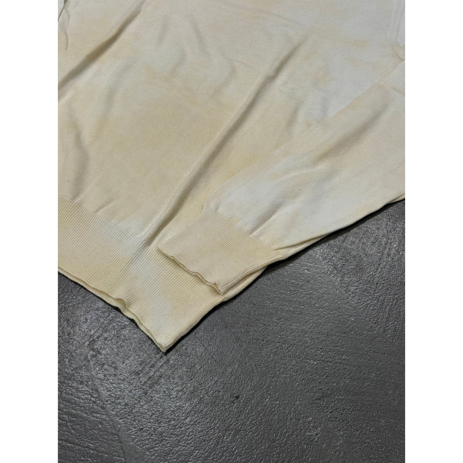 Maison Margiela 2000s Maison Margiela Miss Deanna faded knit Size US M / EU 48-50 / 2 - 4 Thumbnail