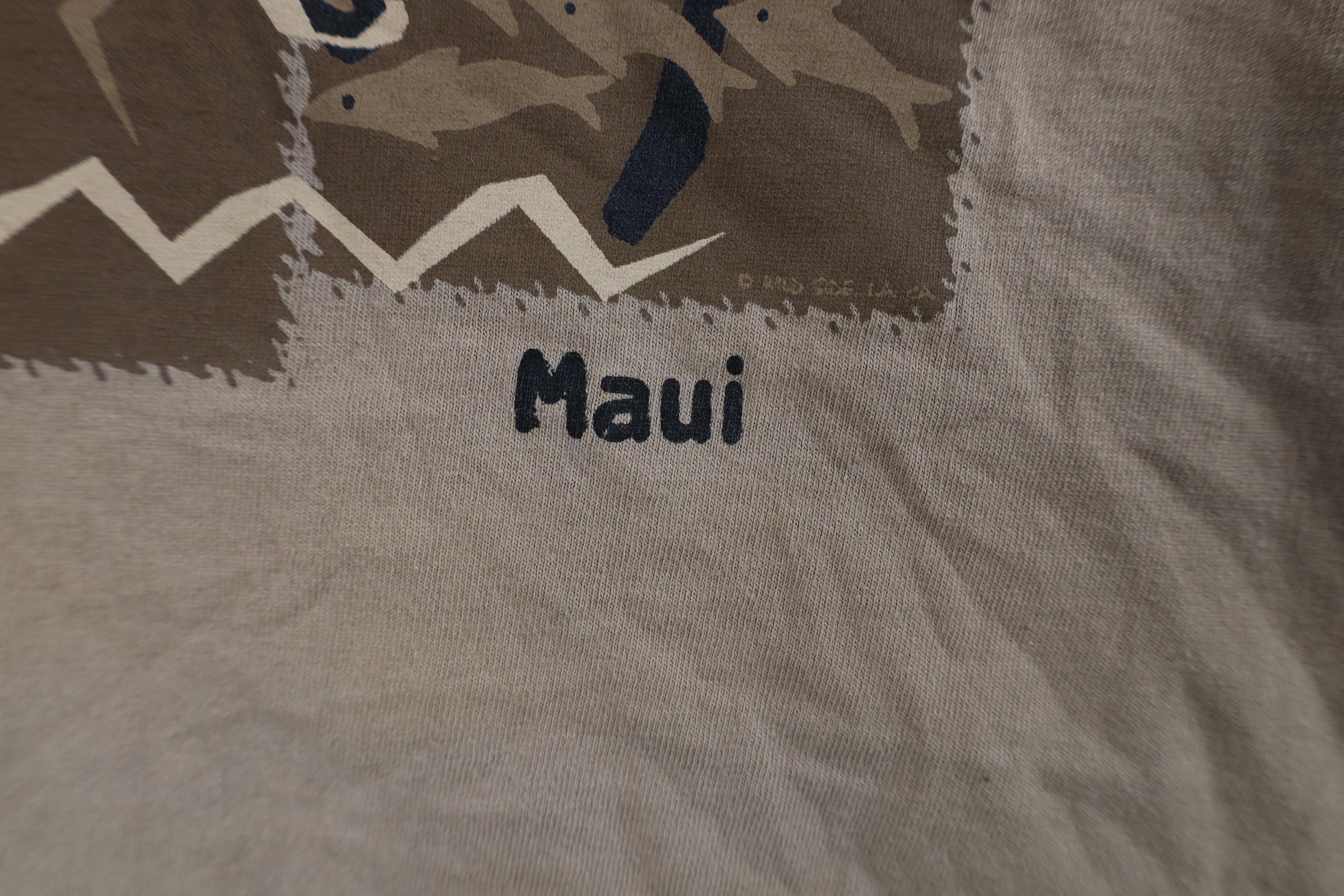 Vintage Vintage 90s Spell Out Art Maui Hawaii Sea Turtle T-Shirt Size US L / EU 52-54 / 3 - 5 Thumbnail