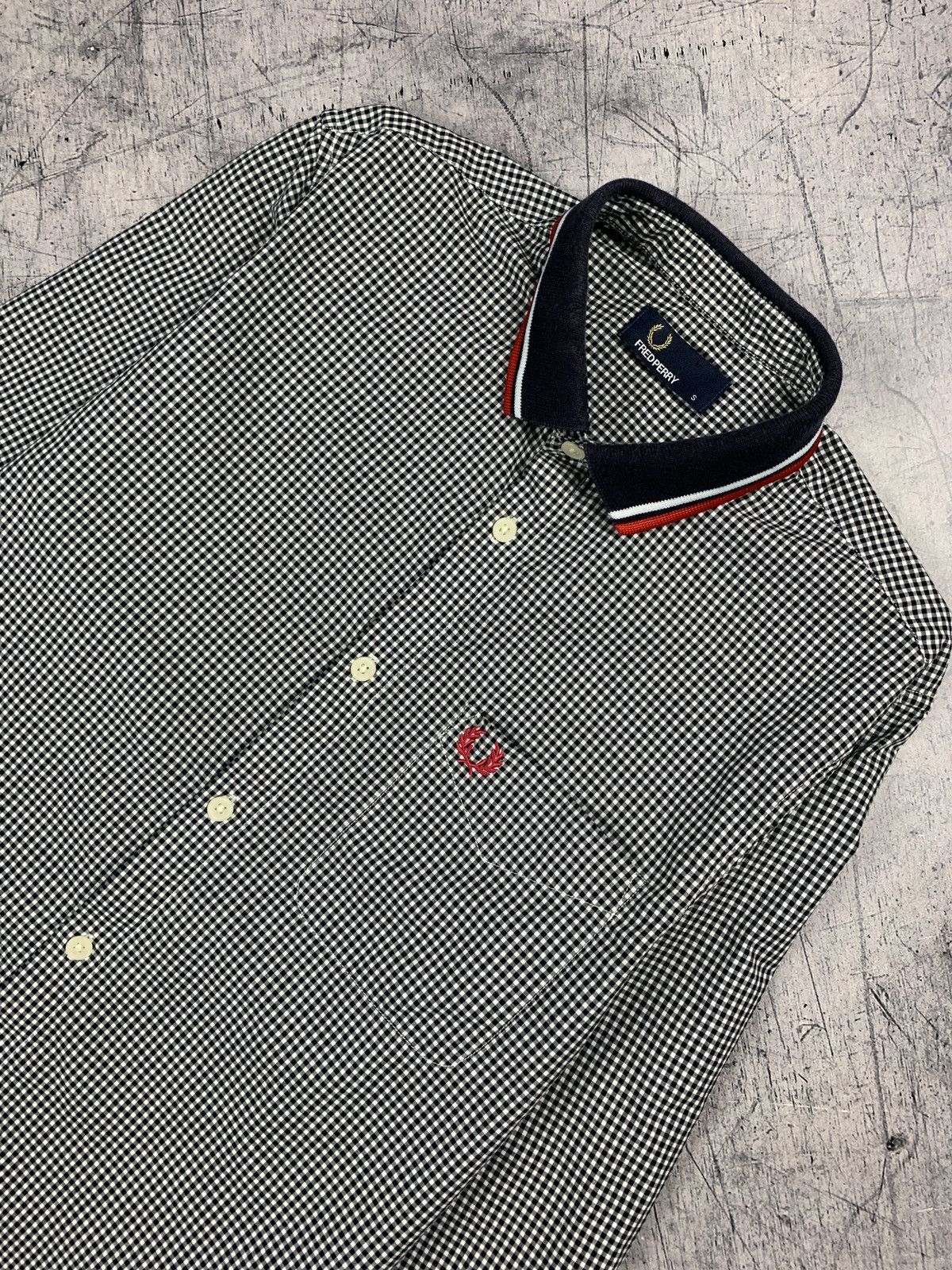 Fred Perry Designer Fred Perry Luxury Shirt checkered casual Size US S / EU 44-46 / 1 - 2 Thumbnail