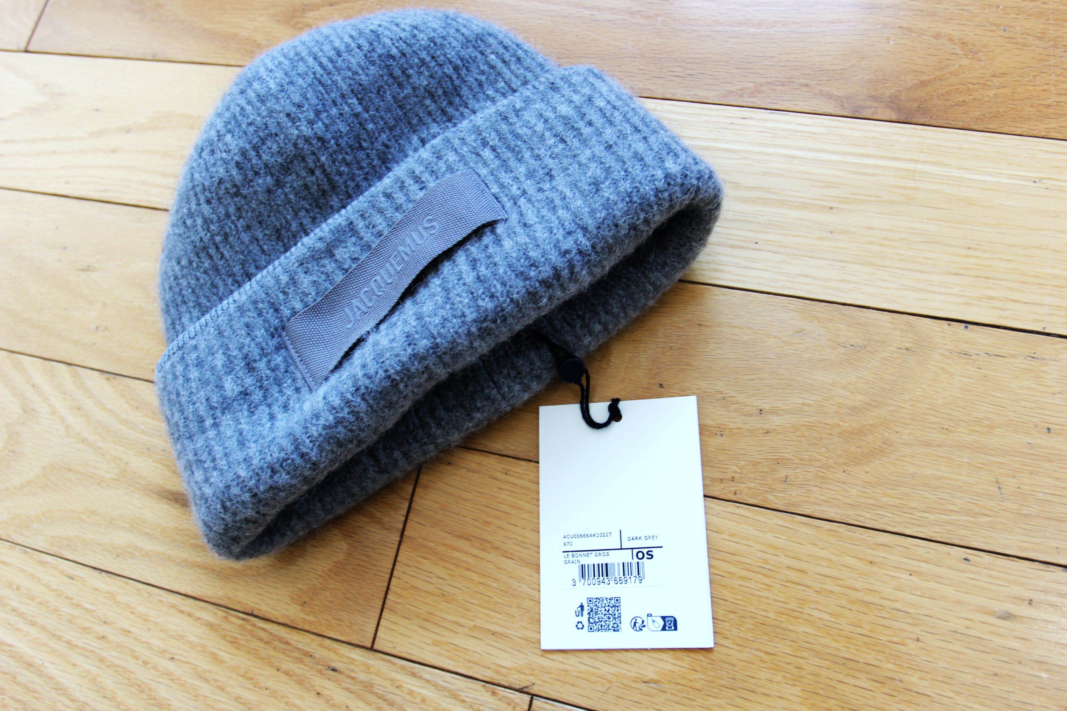 Jacquemus BNWT AW25 JACQUEMUS LE BONNET GROS TUQUE BEANIE DARK GREY Size ONE SIZE - 3 Thumbnail