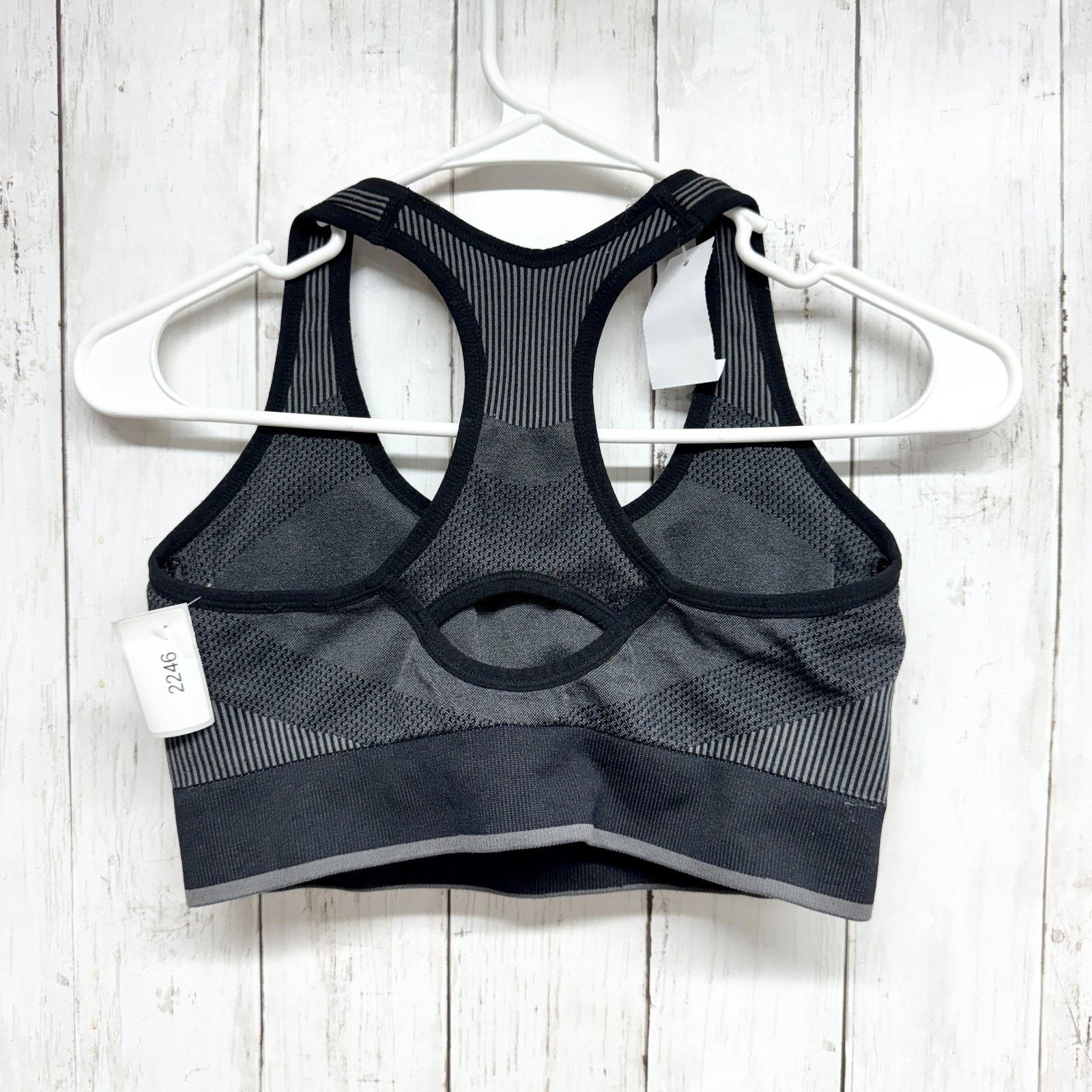 Puma Puma Top Size XS Halterback Performance Sports Bra Athletic Size XS / US 0-2 / IT 36-38 - 3 Thumbnail