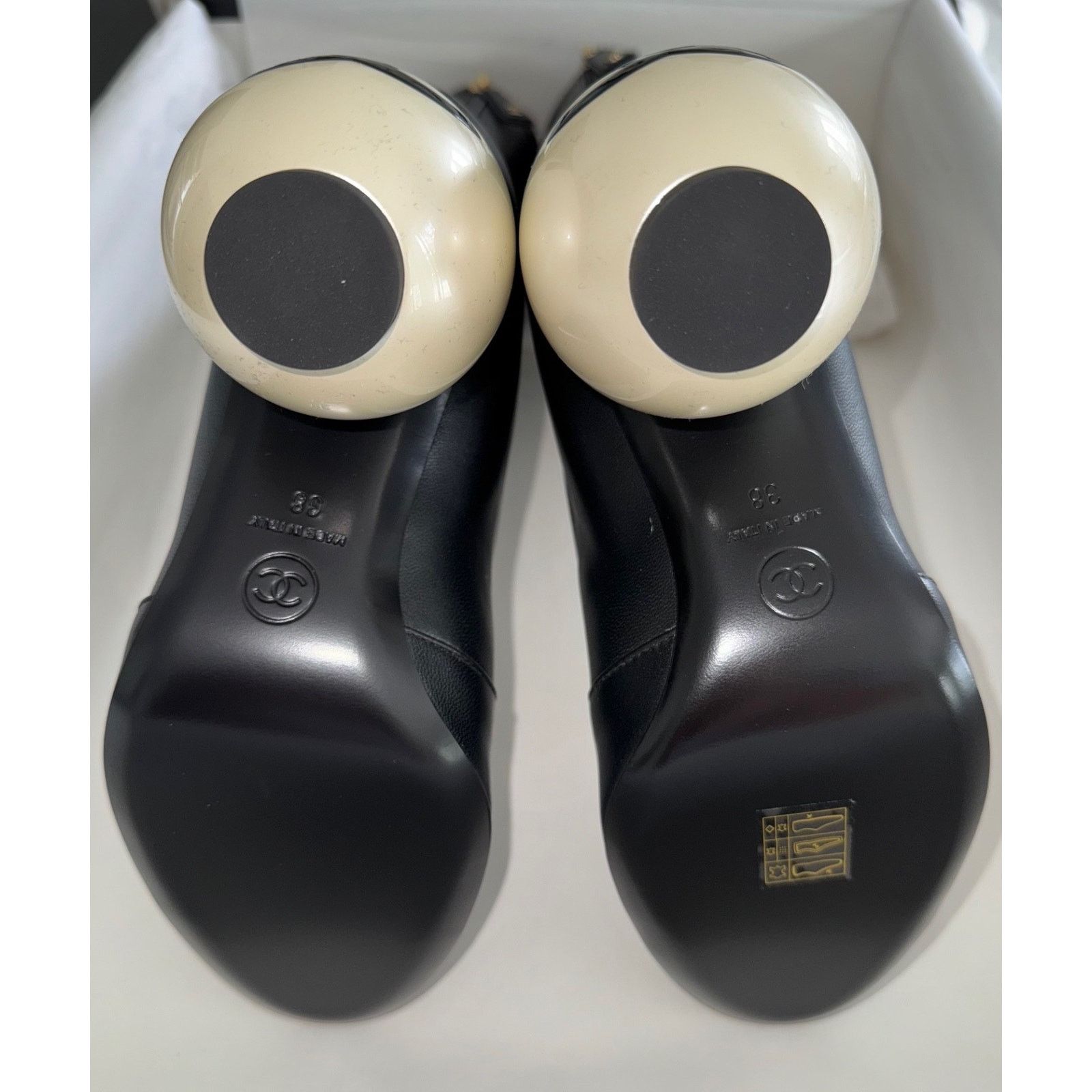 Chanel Ball Heel CC Logo Stretch Leather Mid Calf Boots 38 Size US 8 / IT 38 - 22 Thumbnail