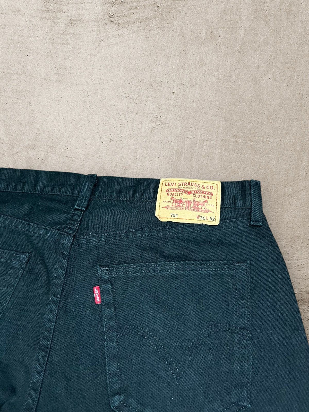 Levi's × Vintage Vintage Black Levis 751 36x32 Mens Jeans Classic Pants Size US 36 / EU 52 - 3 Thumbnail