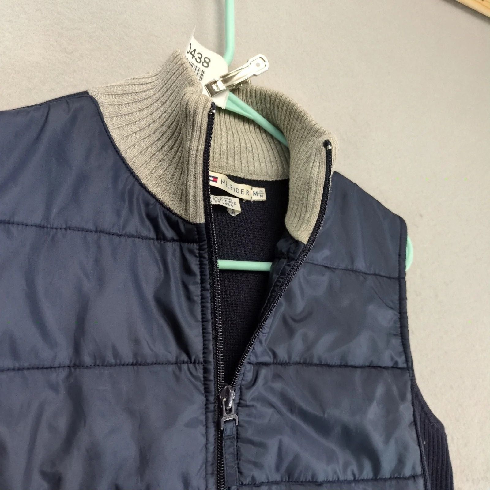 Tommy Hilfiger Vtg Tommy Hilfiger Puffer Vest Womens M Navy Full Zip Logo Size M / US 6-8 / IT 42-44 - 8 Thumbnail