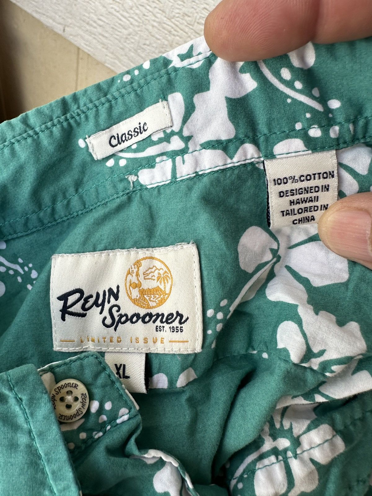 Reyn Spooner PreOwned Reyn Spooner Green/White Hawaiian Floral Men's XL Size US XL / EU 56 / 4 - 4 Thumbnail