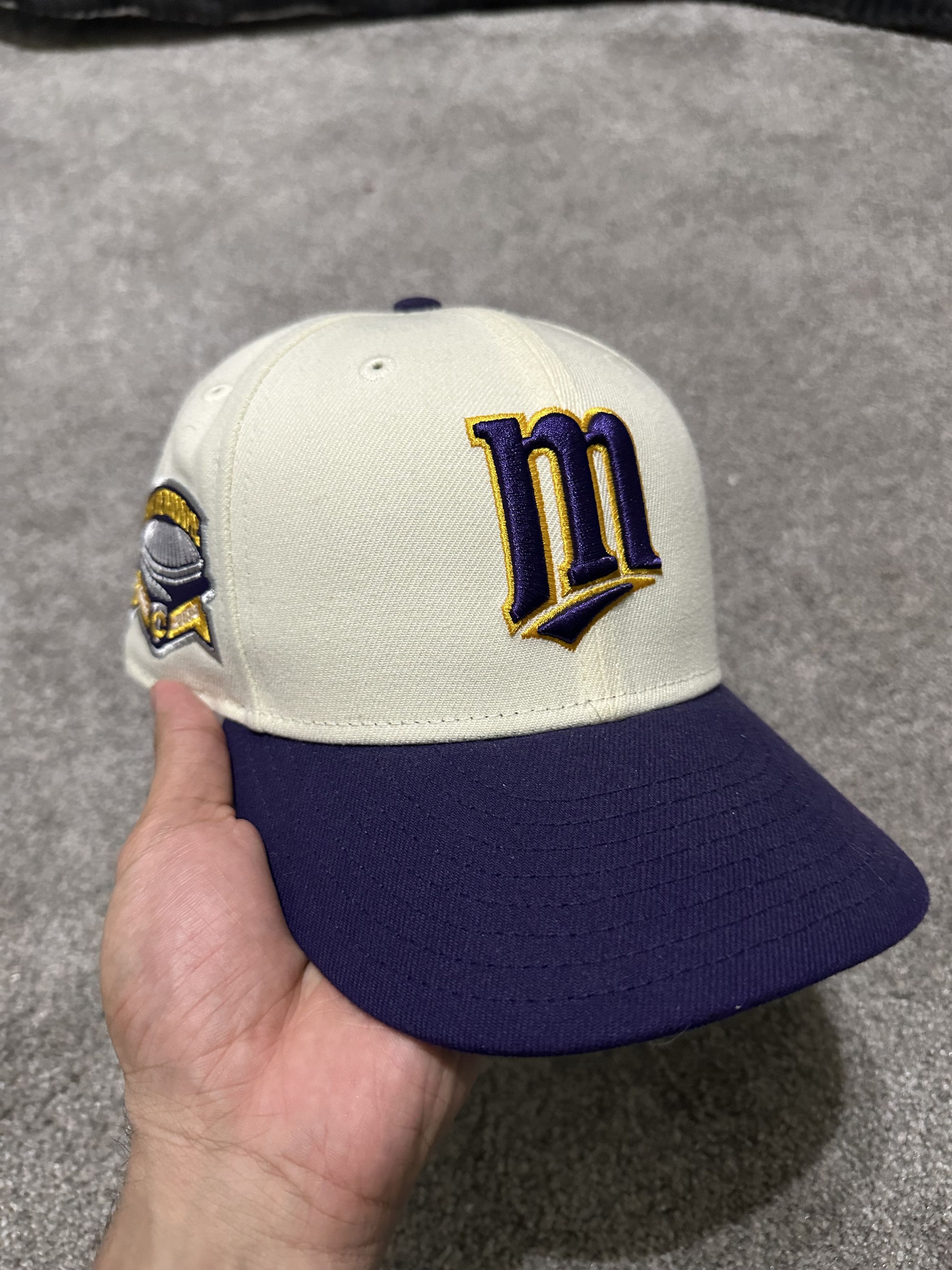 New Era Minnesota Twins “M” Logo Cream/Purple Fitted – Size 7 1/4 Size ONE SIZE - 1 Thumbnail