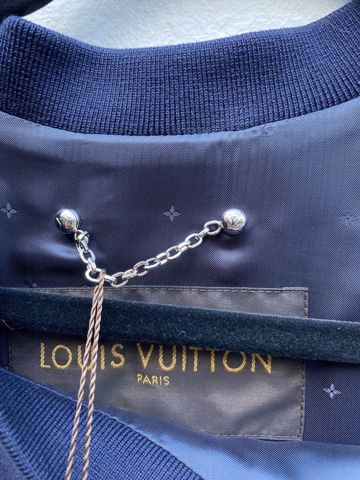 Louis Vuitton Satin style Jumper Size US L / EU 52-54 / 3 - 9 Thumbnail