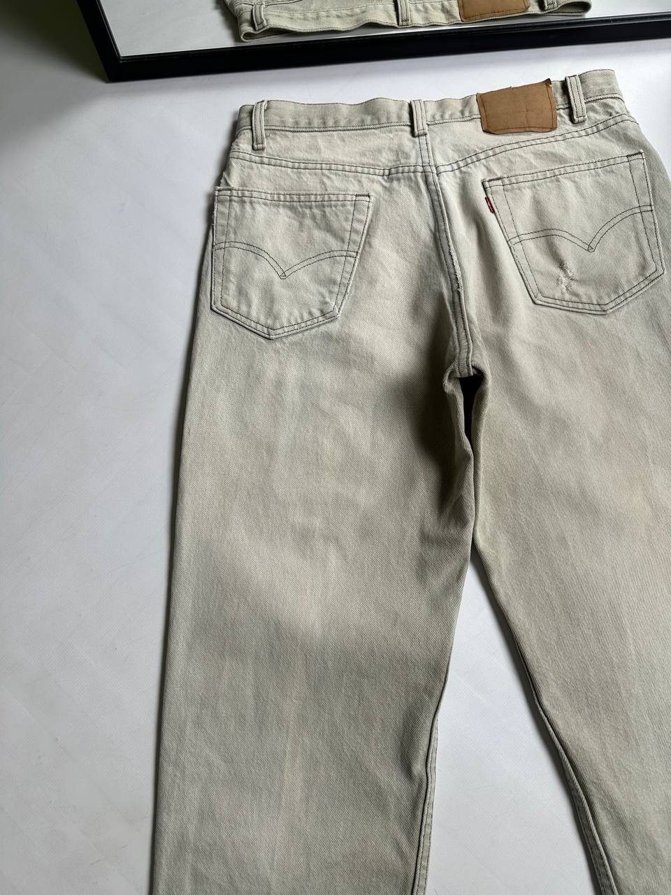 Levi's 🔥GRAIL Vintage True 90s Levis Dirty Washed Faded Jeans Size US 32 / EU 48 - 12 Thumbnail