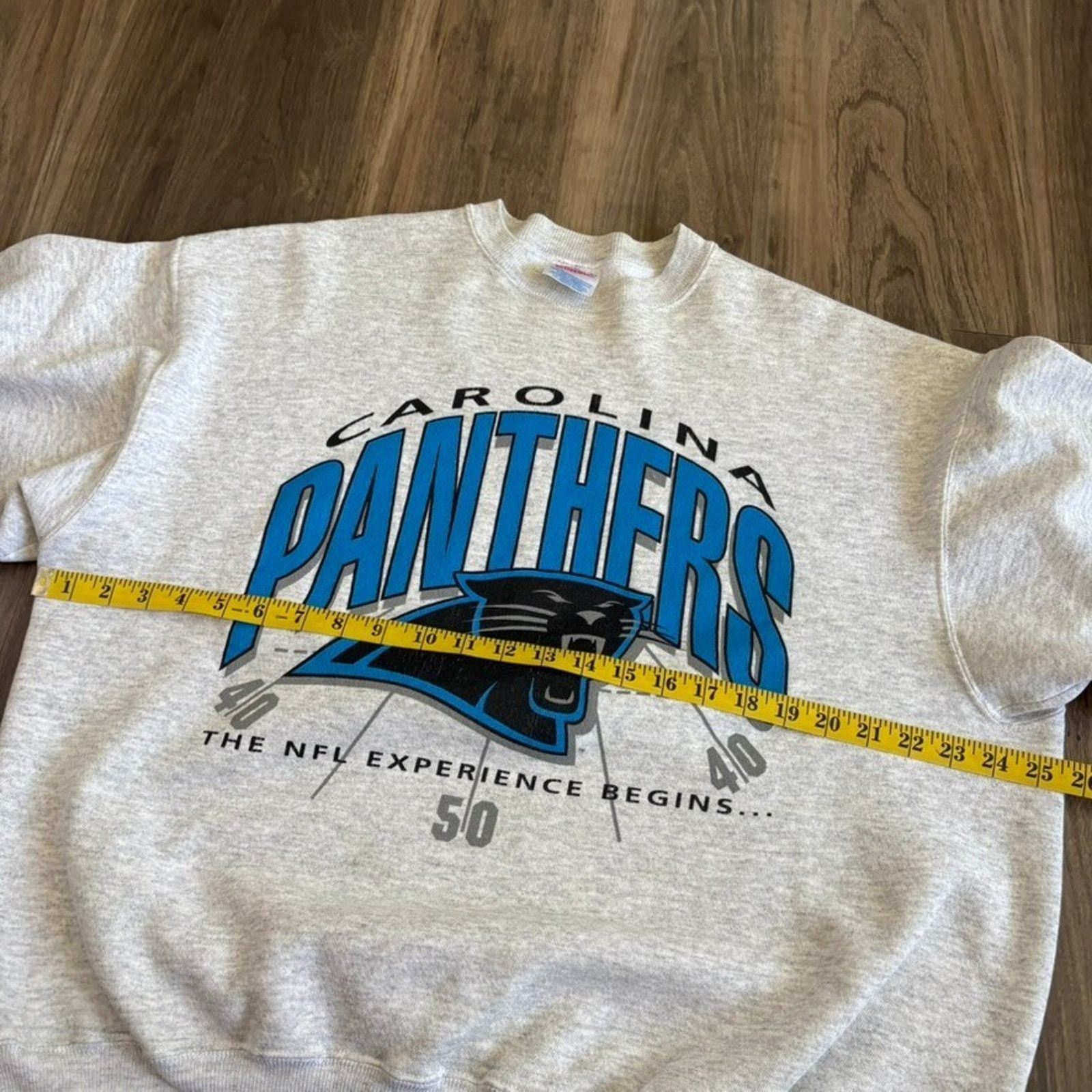 Vintage Vintage NFL Carolina Panthers Sweatshirt Size XL Size US XL / EU 56 / 4 - 4 Thumbnail