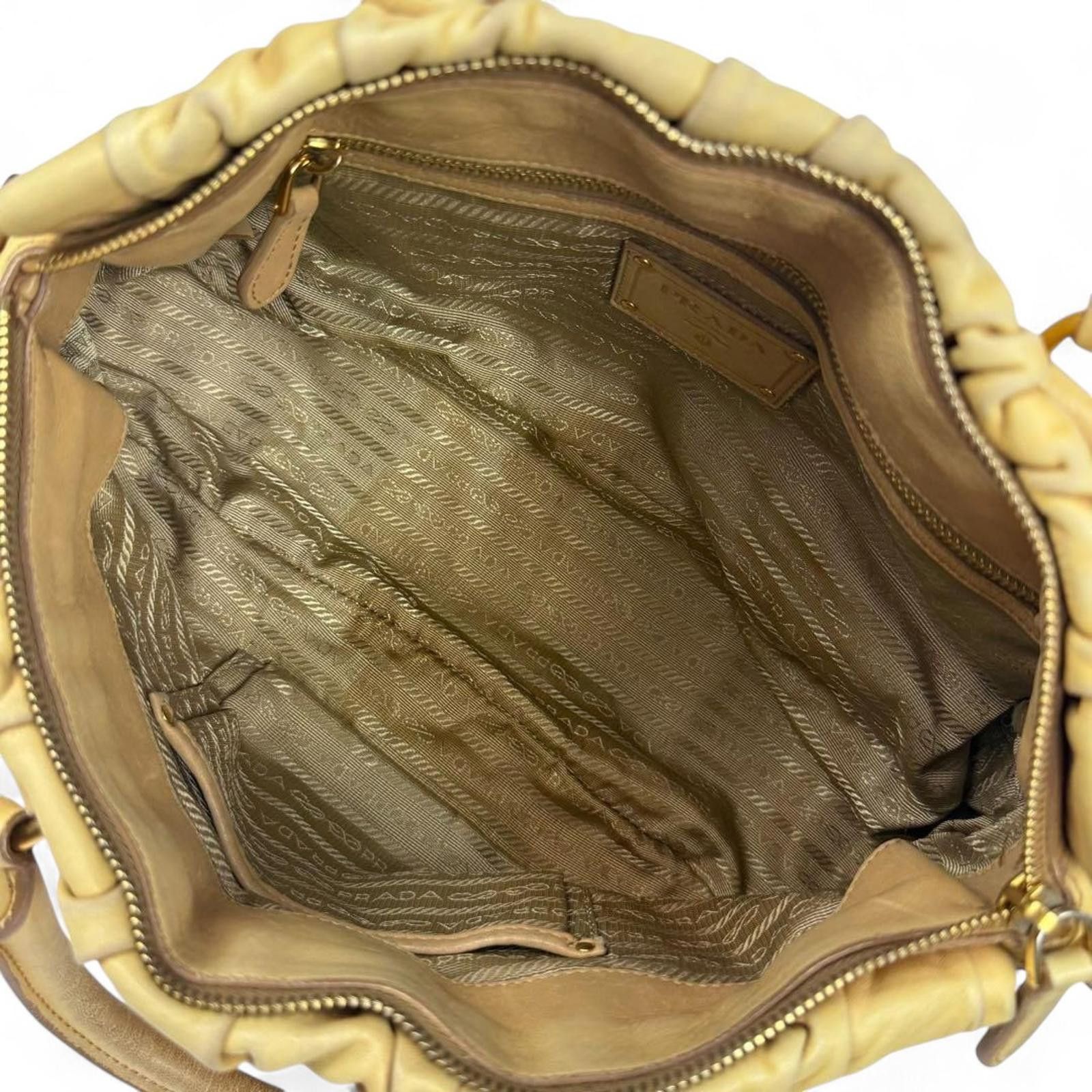 Prada Prada - Beige Leather Handbag Gold Hardware Size ONE SIZE - 7 Thumbnail