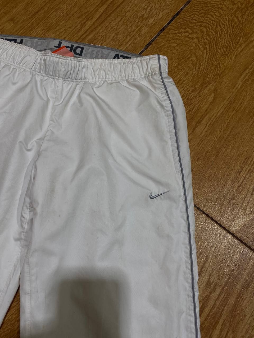 Nike Nike track pants Size US 28 / EU 44 - 5 Thumbnail