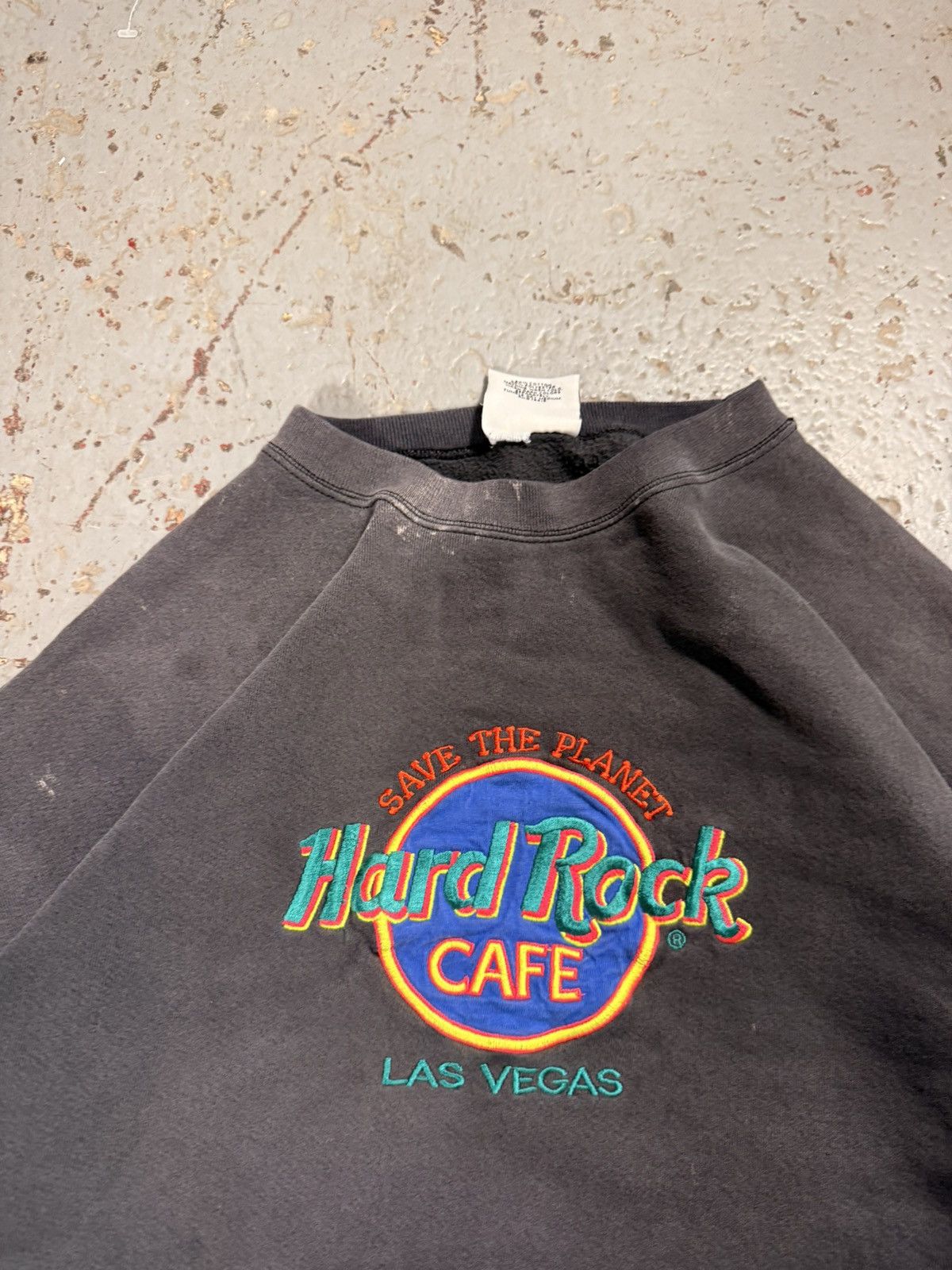 Hard Rock Cafe Vintage Distressed Ash Gray Faded Hard Rock Cafe Crewneck Size US XL / EU 56 / 4 - 3 Thumbnail