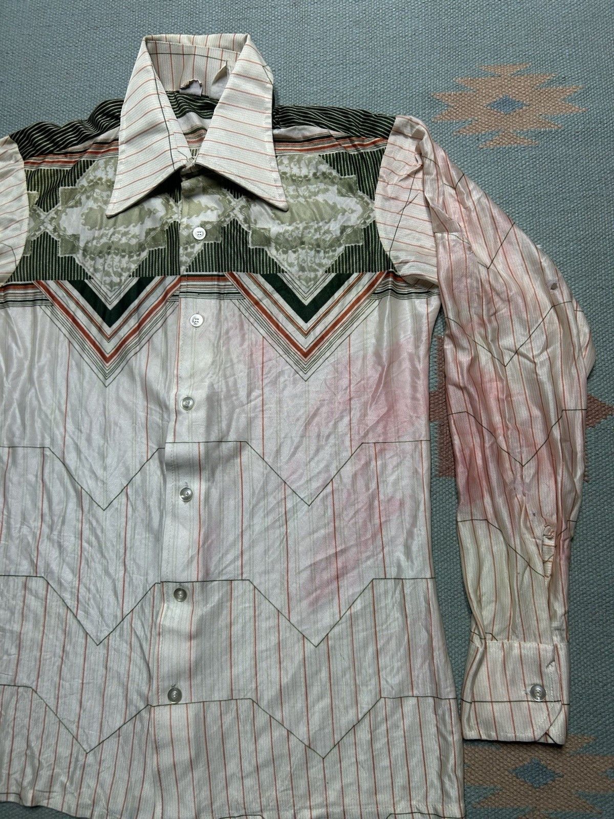 Vintage Vtg 70s button shirt abstract dagger collar distress medium Size US M / EU 48-50 / 2 - 2 Thumbnail