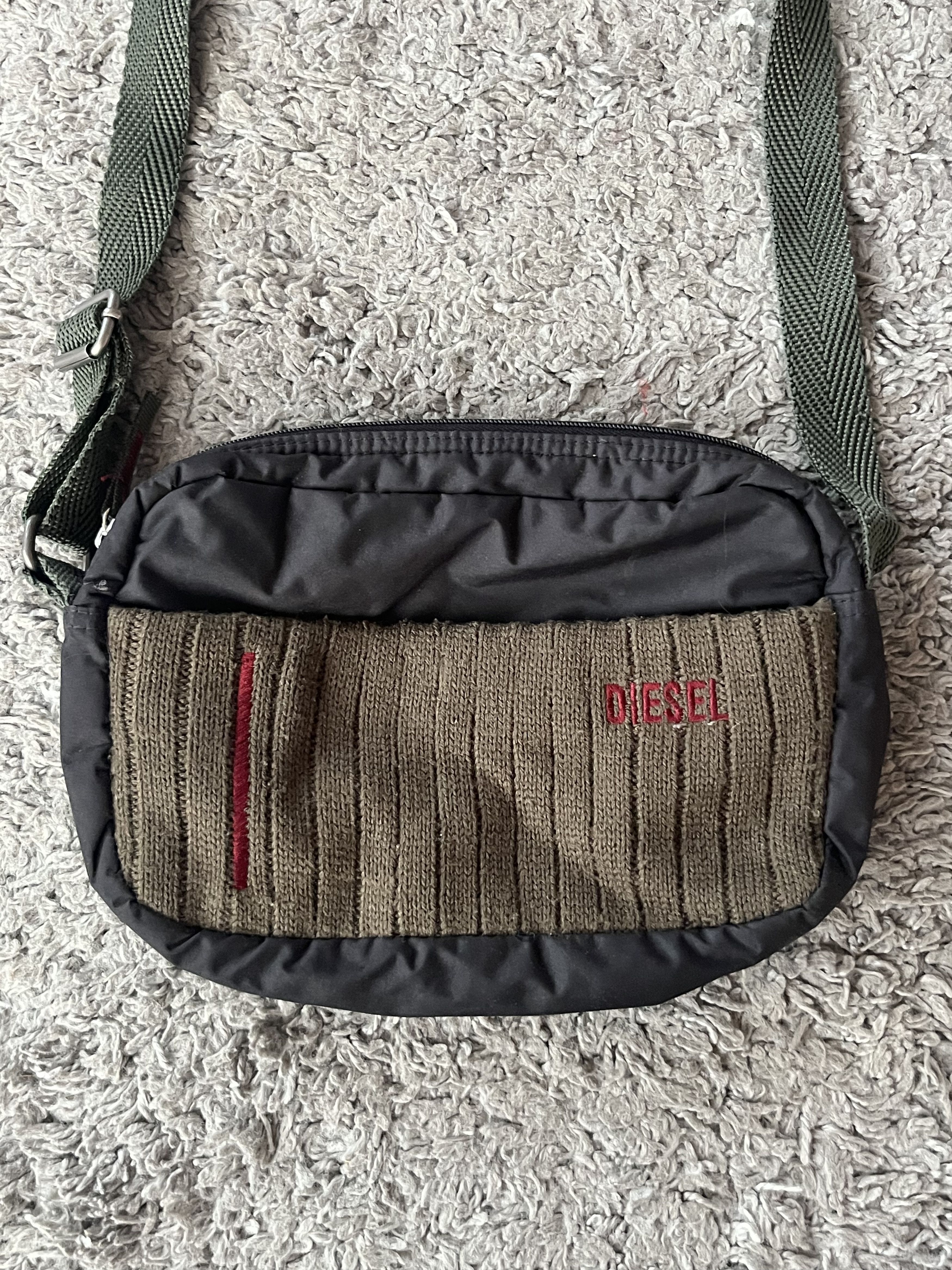 Diesel Vintage Bag Diesel Y2K Style Streetwear Size ONE SIZE - 2 Thumbnail