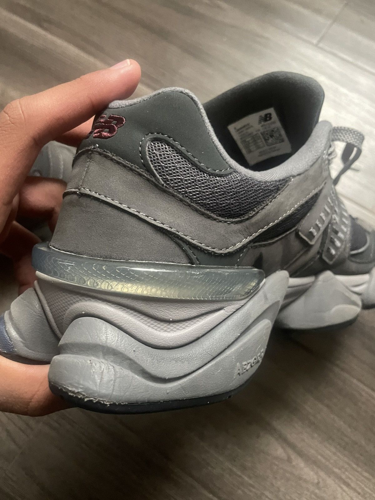 New Balance New Balance 9060 Grey Size US 10 / EU 43 - 13 Thumbnail