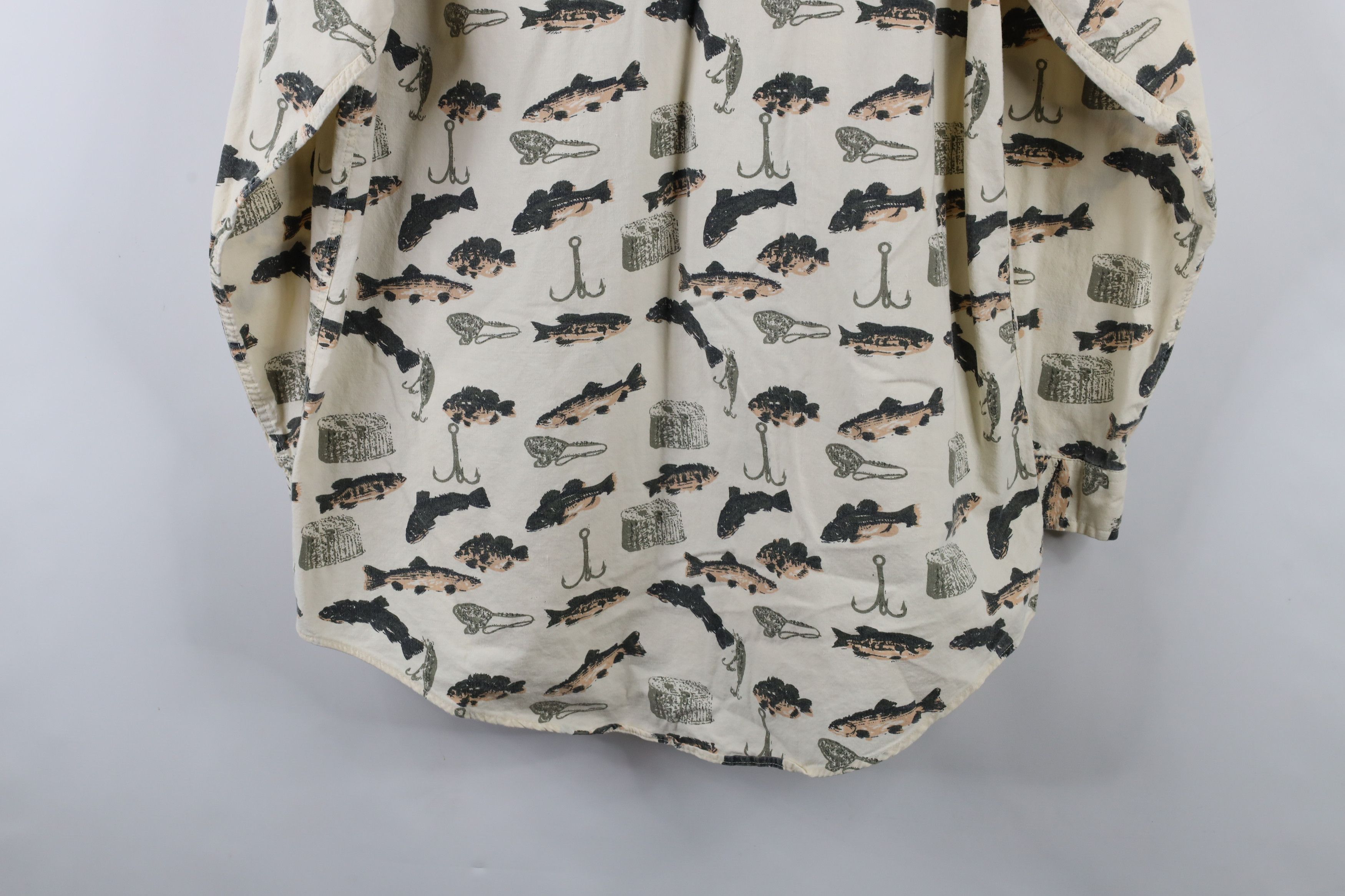 Vintage Vintage 90s Streetwear Fishing All Over Print Button Shirt Size US L / EU 52-54 / 3 - 13 Thumbnail
