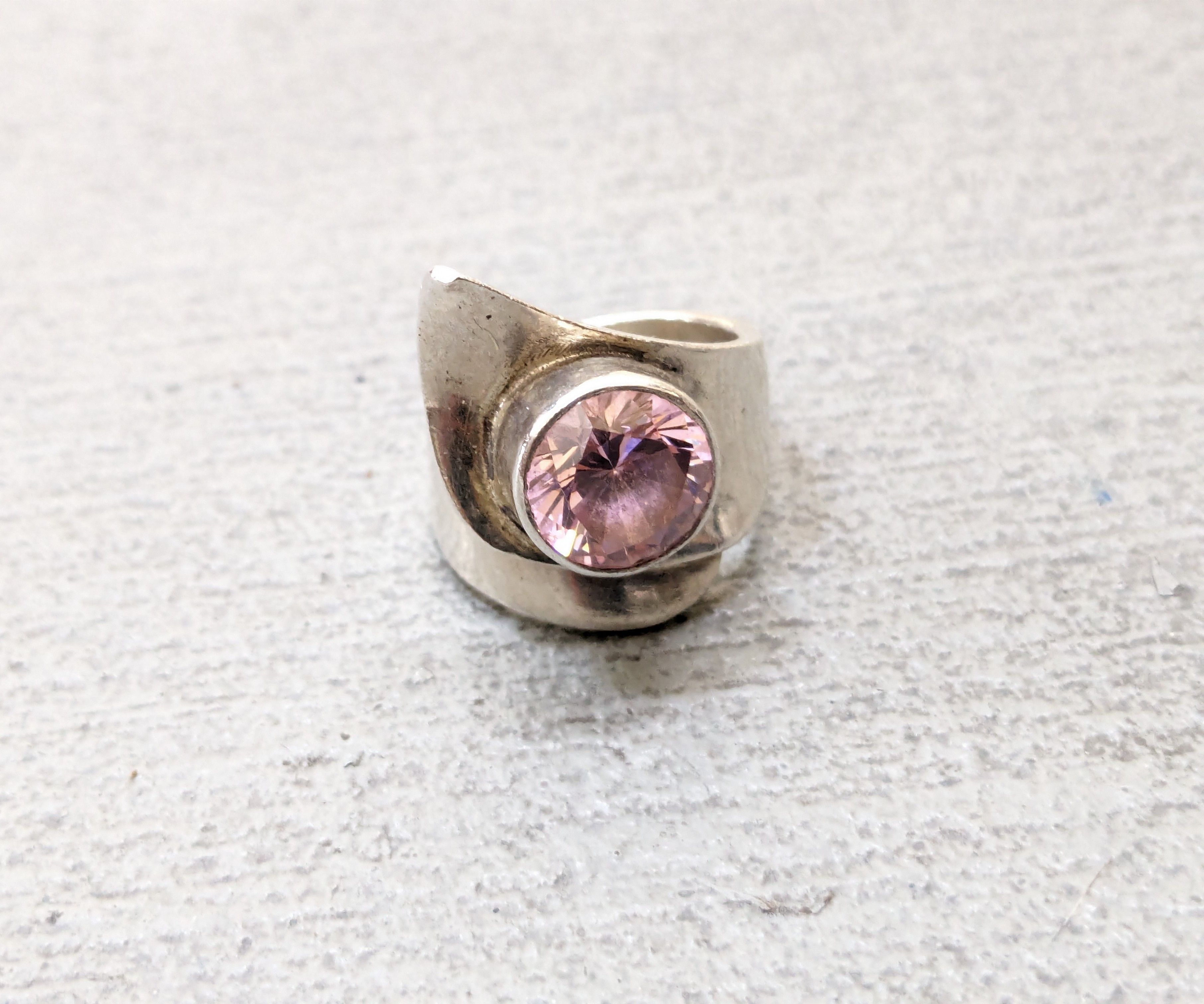 Jewelry Vintage Sterling Silver Ring Pink Topaz Size 6.75 Modern Size ONE SIZE - 3 Thumbnail