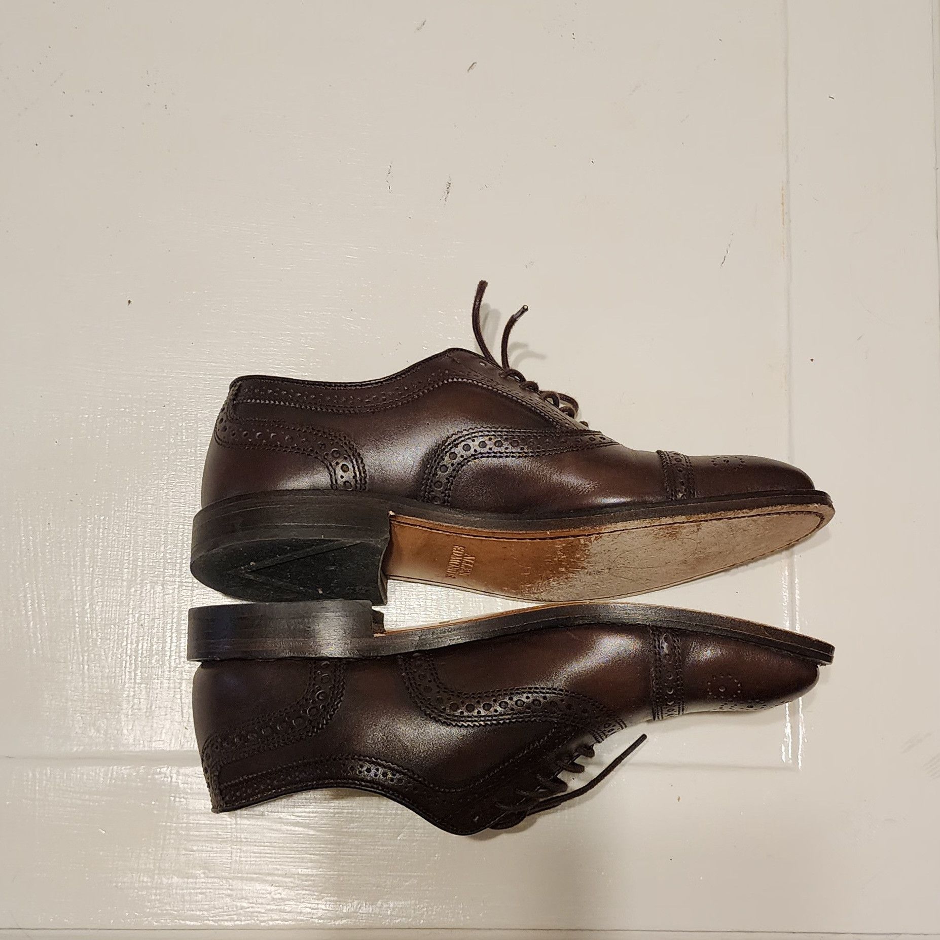 Allen Edmonds Strand Cap-toe Oxford Dress Shoe Size US 7 / EU 40 - 3 Thumbnail