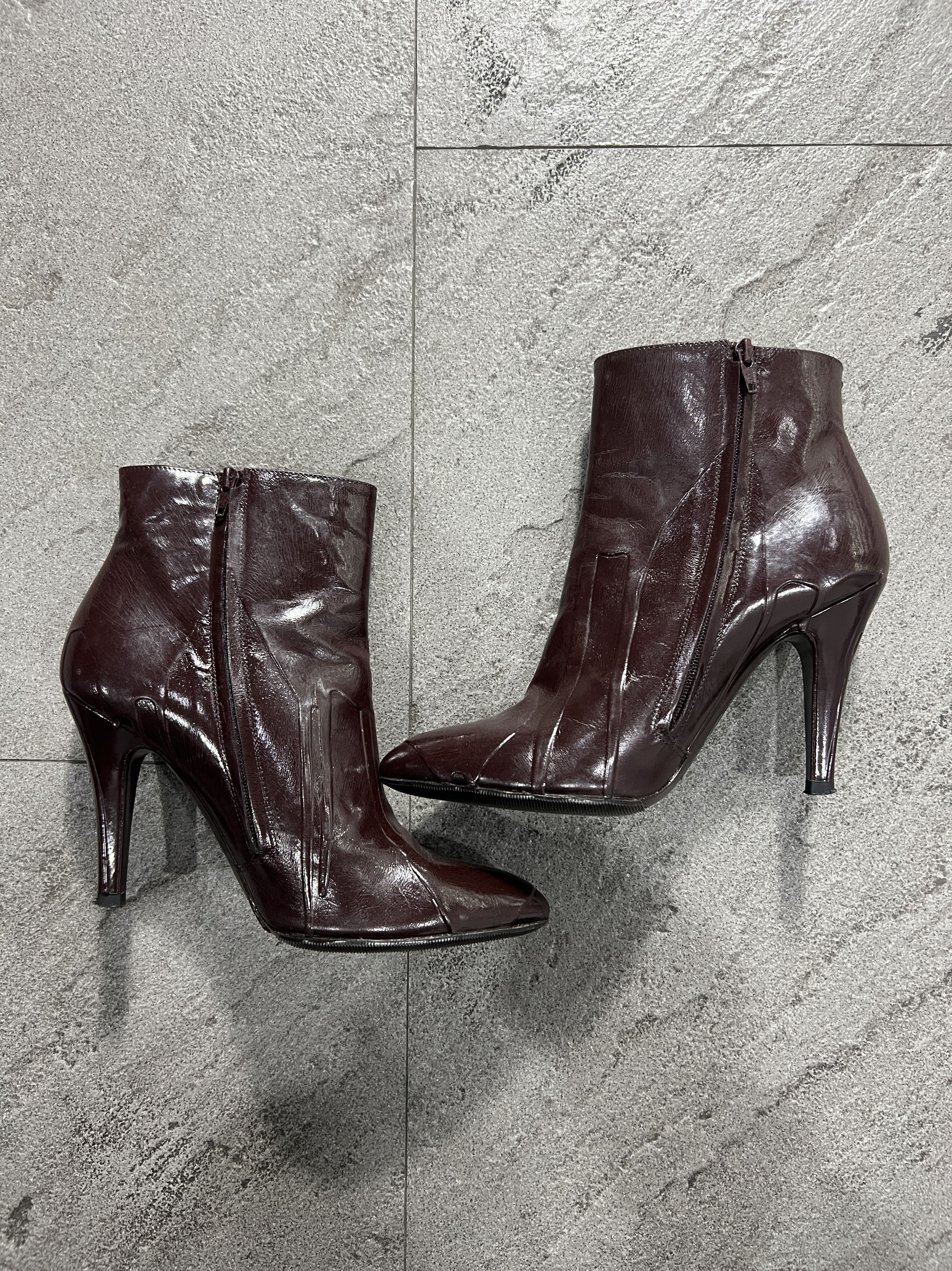 Maison Margiela Maison Martin Margiela Oxblood Patent Leather Ankle Boots Size US 7.5 / IT 37.5 - 1 Thumbnail