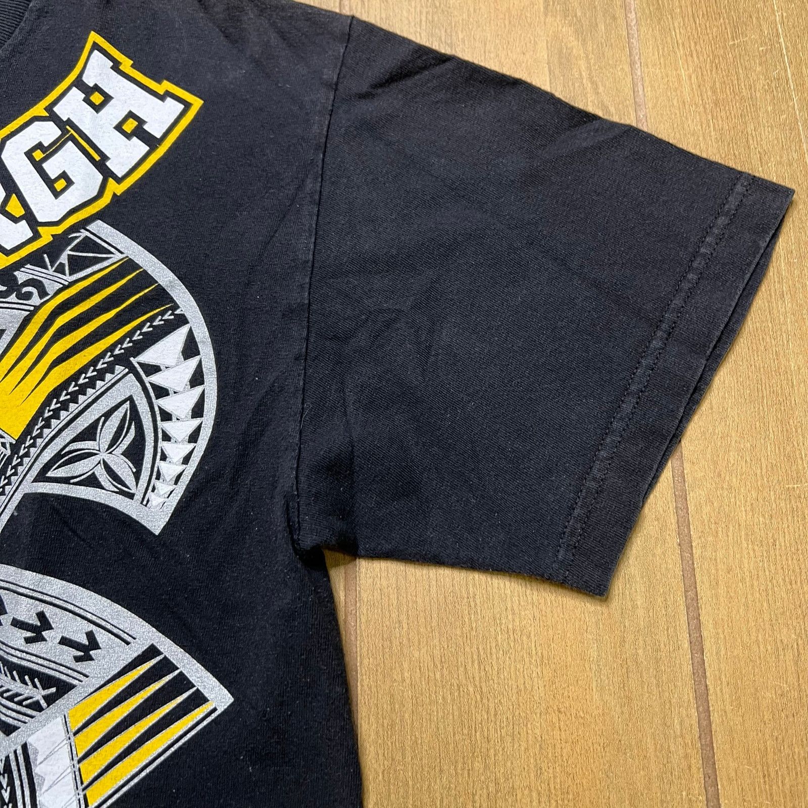 Vintage Vintage Pittsburgh Steelers T shirt tribal patterns S/M Y2K Size US M / EU 48-50 / 2 - 4 Thumbnail