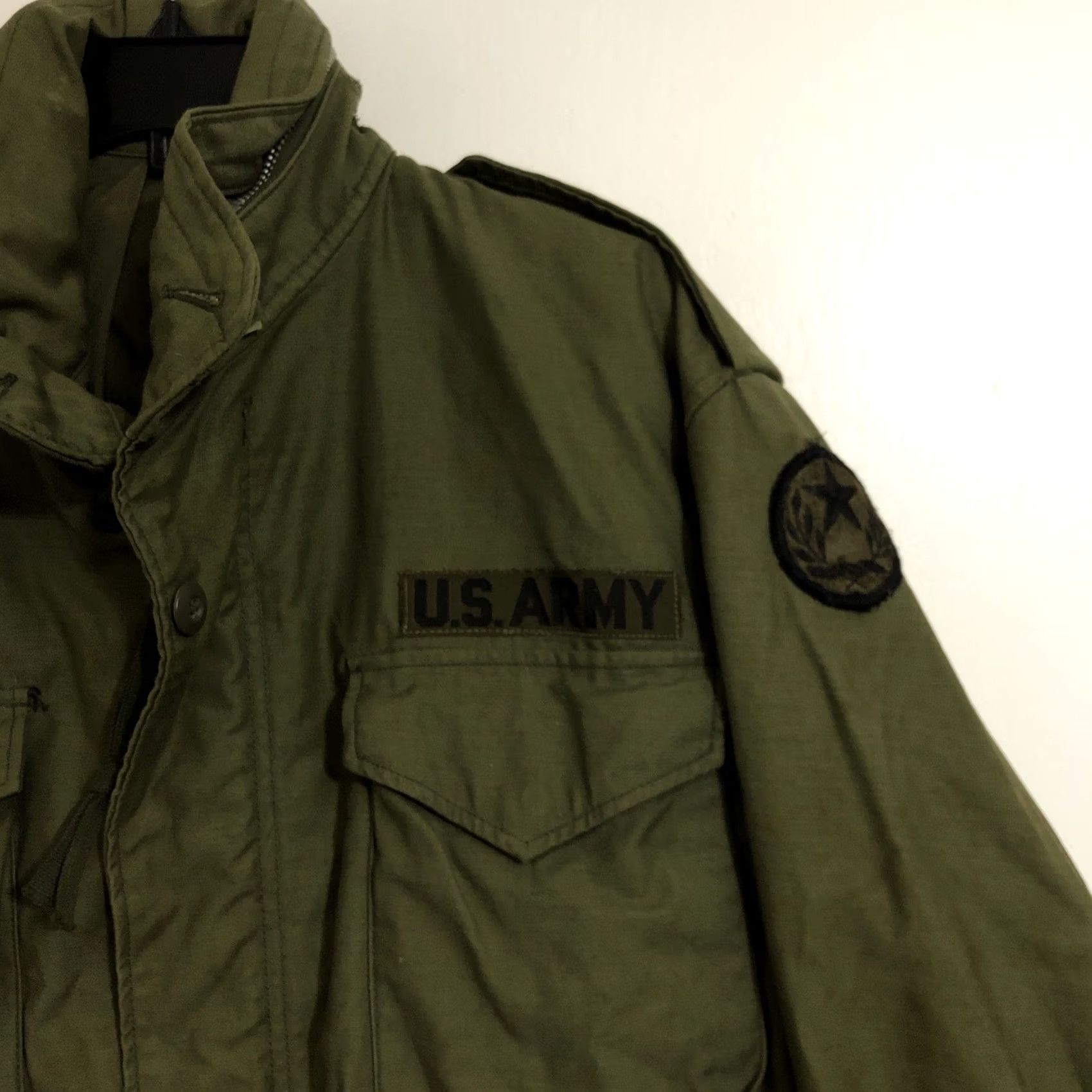Vintage VINTAGE M-65 Field Jacket US Military Green 31” Jacket Regular Size M Men WWII Vietnam Army Size US M / EU 48-50 / 2 - 4 Thumbnail