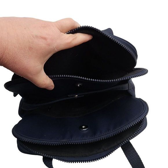 Fossil Vintage Fossil Nylon Navy blue shoulder Travel bag 3 compart Size ONE SIZE - 5 Thumbnail