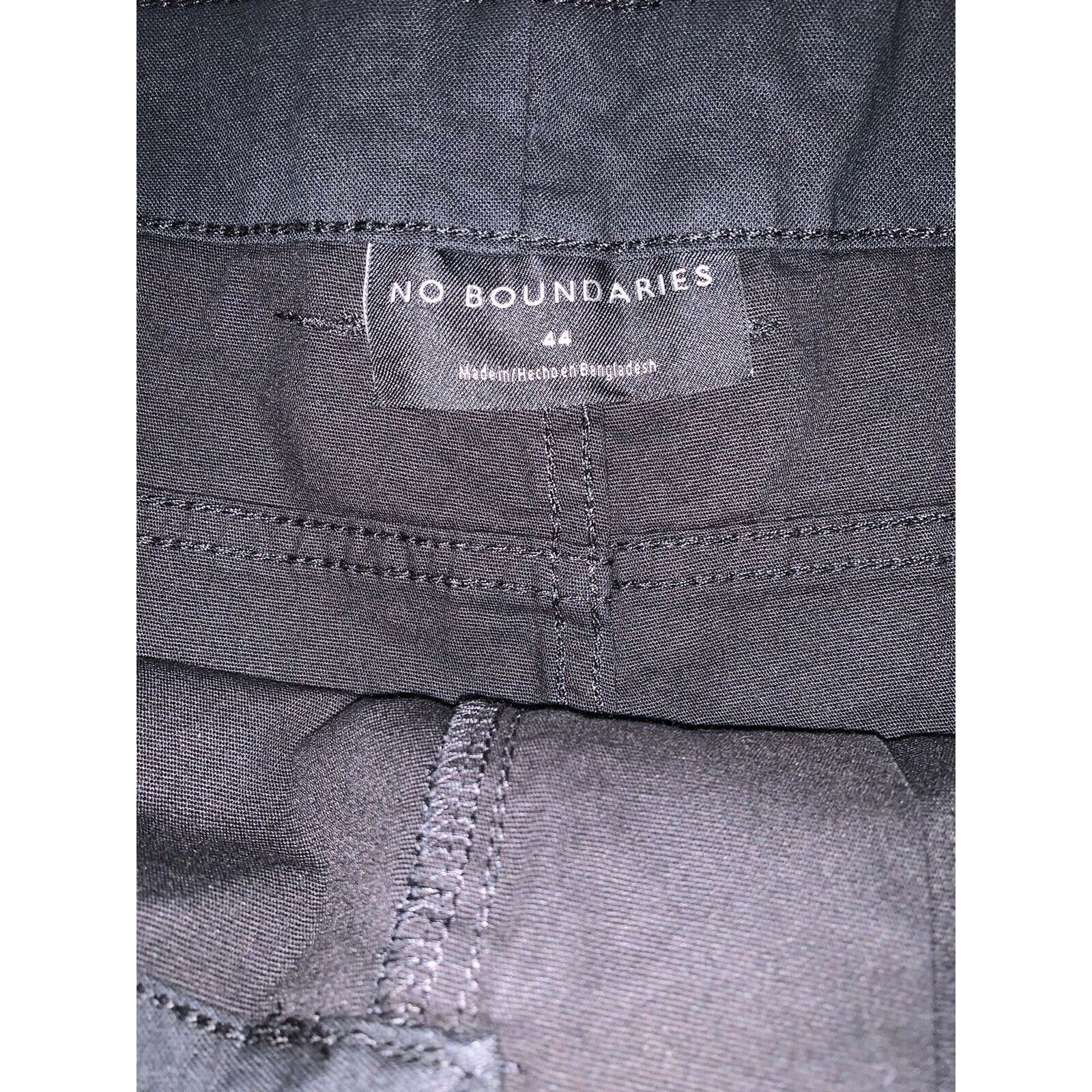 Other No Boundaries Men's Sz 44 Stretch Flat Front Shorts (Above t Size US 44 / EU 60 - 2 Thumbnail