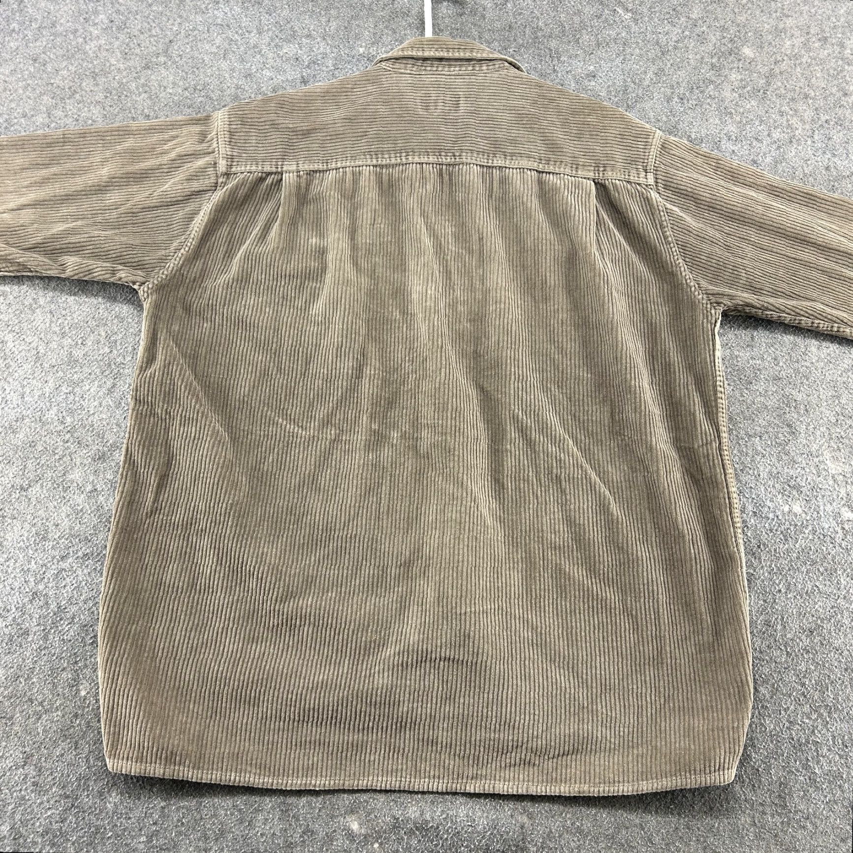 Vintage VINTAGE Repp Corduroy Shirt Mens XLT Brown Button-Up Long Sleeve 90s Thick Cotton Casual Pocket Pockets Size US XL / EU 56 / 4 - 5 Thumbnail