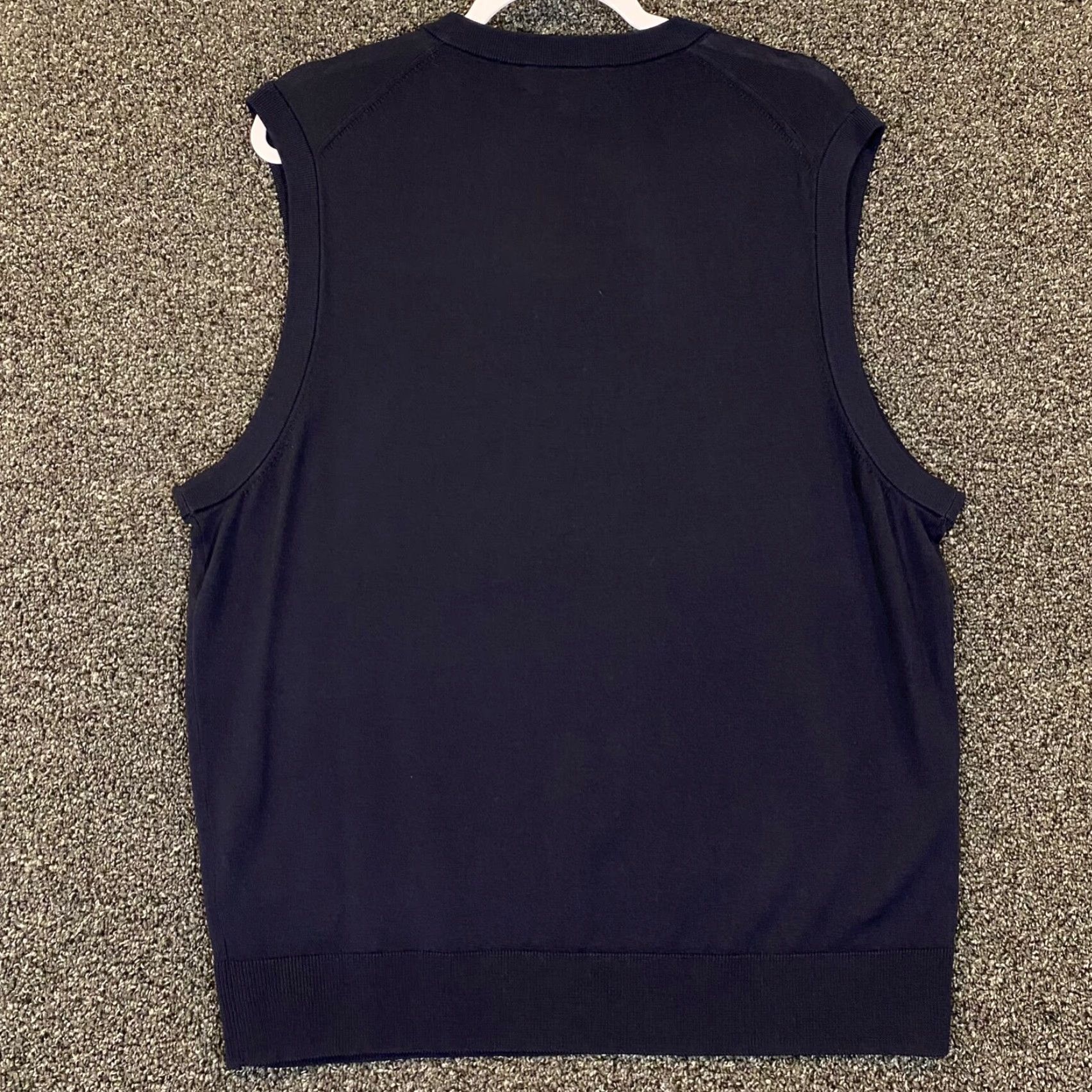 Brooks Brothers BROOKS BROTHERS Sweater Vest Mens Large Navy Blue Brookstech Merino Wool Jumper Vest Solid Knit All Seasons Casual Business Formal Size US L / EU 52-54 / 3 - 6 Thumbnail