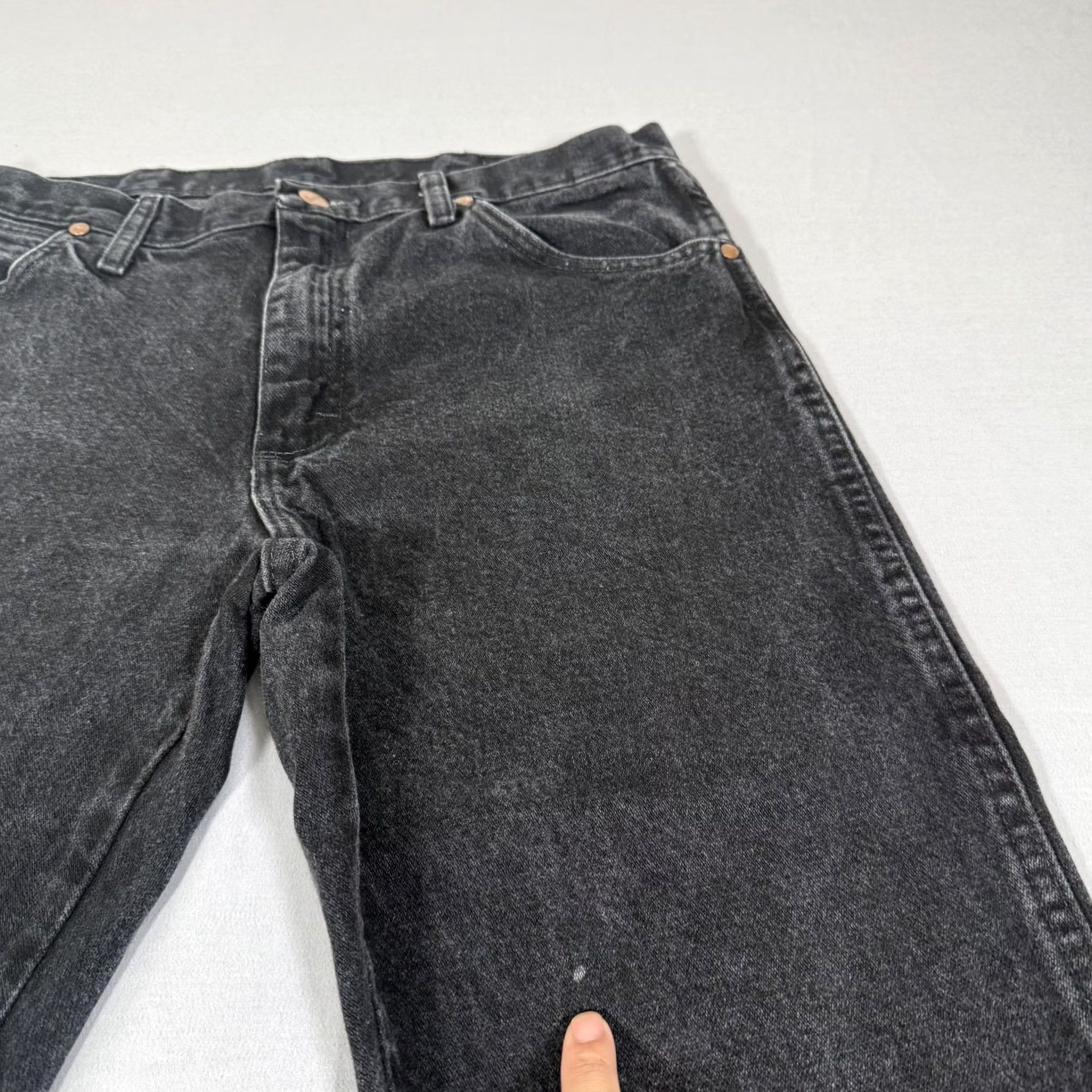 Wrangler Wrangler Jeans Men 34x30 Black 13MWZ Straight Fit Denim Pants Western Cowboy Cut Cotton Regular Front Pockets Mens Size US 34 / EU 50 - 3 Thumbnail