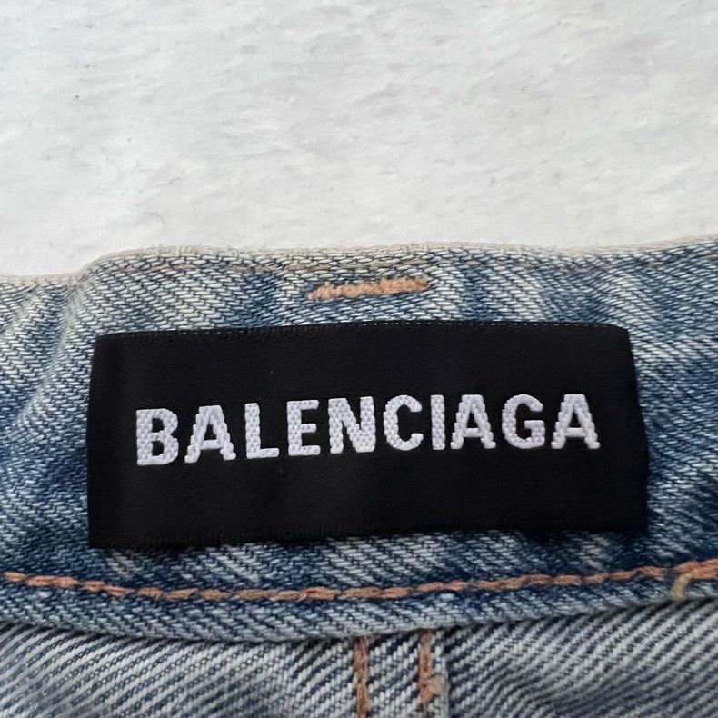 Balenciaga Balenciaga Bleached washed jeans Size US 30 / EU 46 - 3 Thumbnail