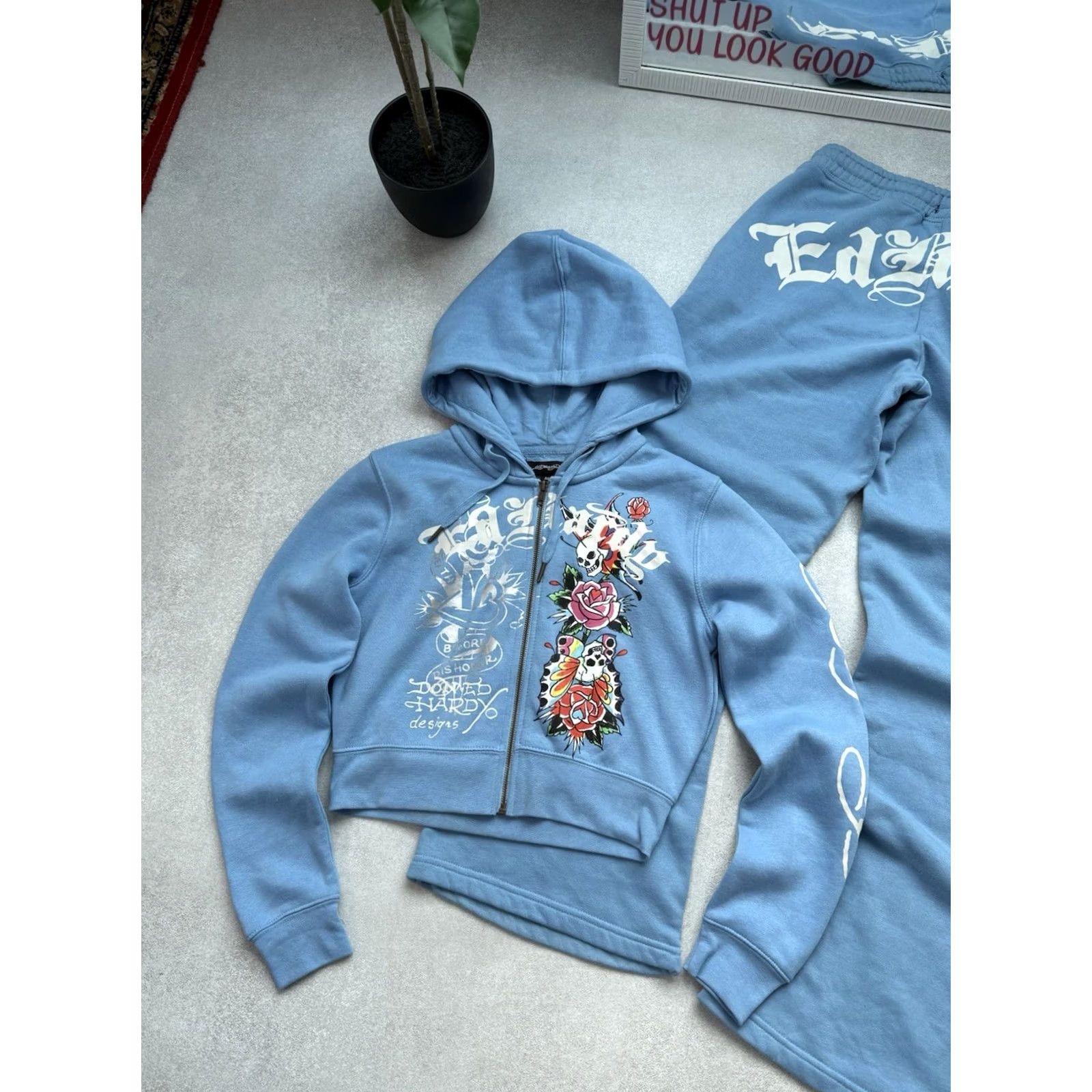 Ed Hardy Ed Hardy Blue Tracksuit Set Hoodie Sweatpants Skull Rose Y2K Size M Women’s Sweatsuit Activewear Tracksuit, Ed Hardy Skull, Y2K, 90s, Womens, M Size M / US 6-8 / IT 42-44 - 7 Thumbnail