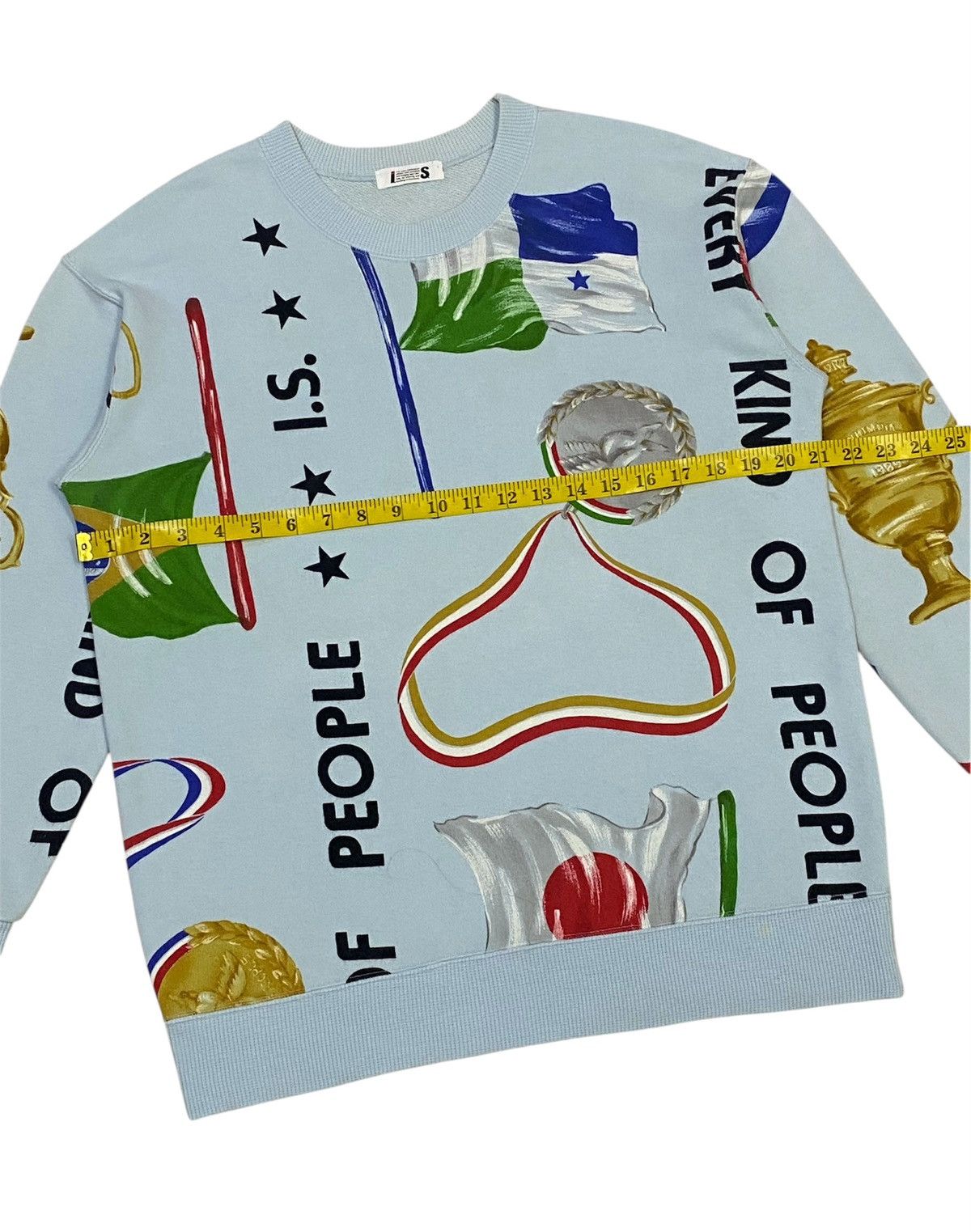 Issey Miyake Rare🔥Vintage Issey Miyake Fullprint Flag Trophy Sweatshirt Size US M / EU 48-50 / 2 - 18 Thumbnail