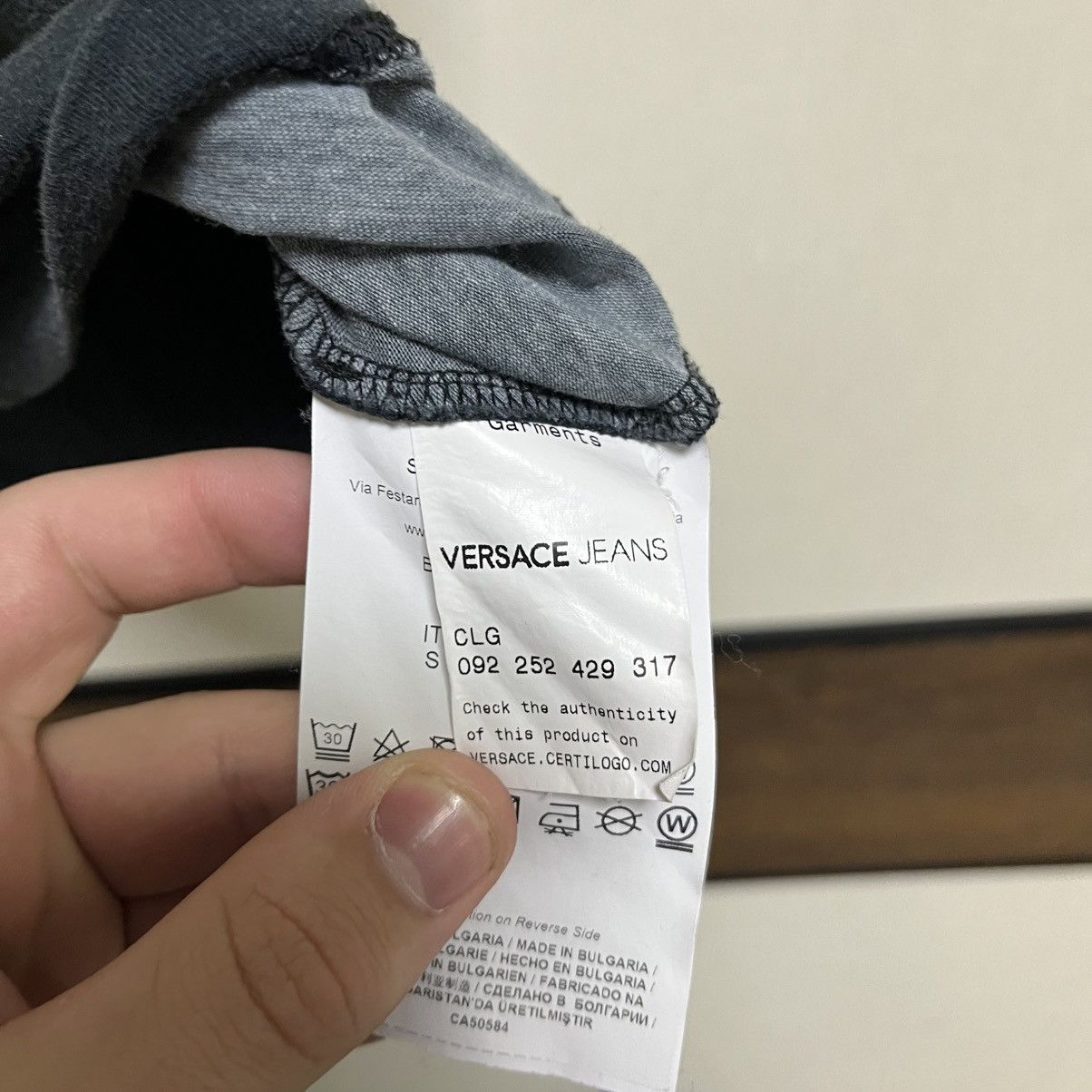 Versace Vintage Versace T-shirt Size US S / EU 44-46 / 1 - 8 Thumbnail