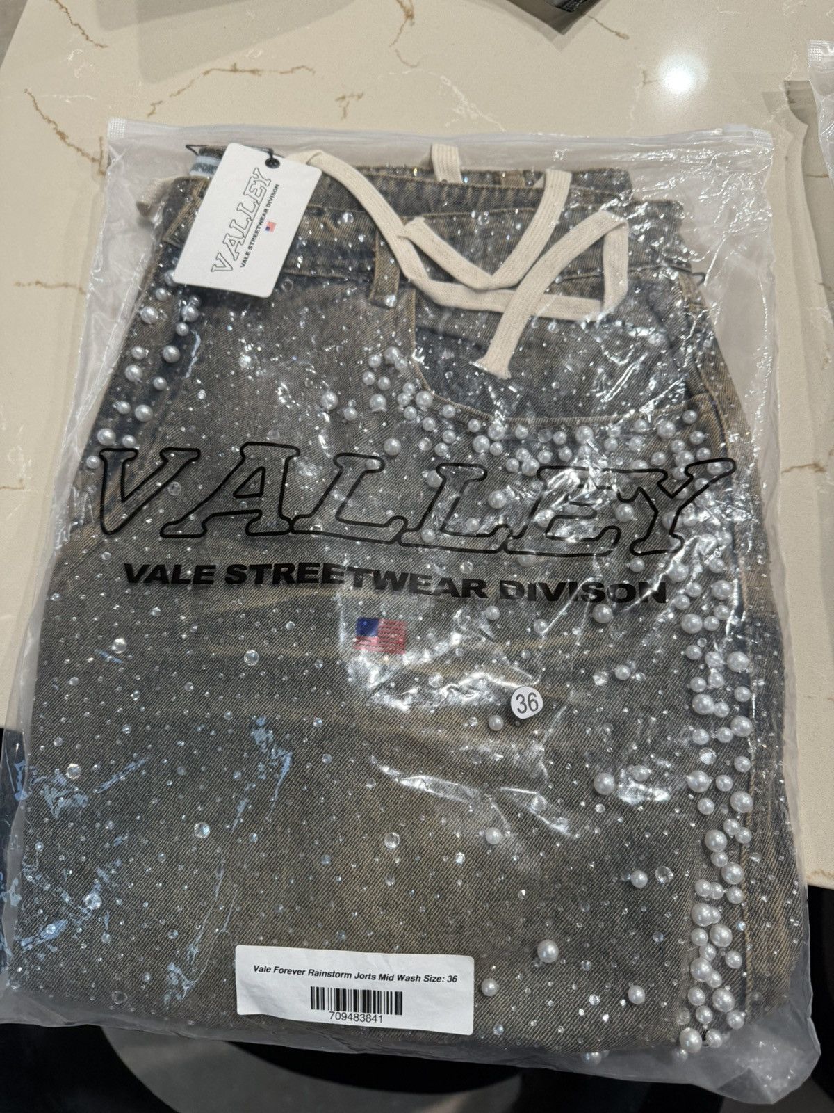 Vale Vale Forever Rainstorm Rhinestone Jorts – Black 36 New Size US 36 / EU 52 - 7 Thumbnail