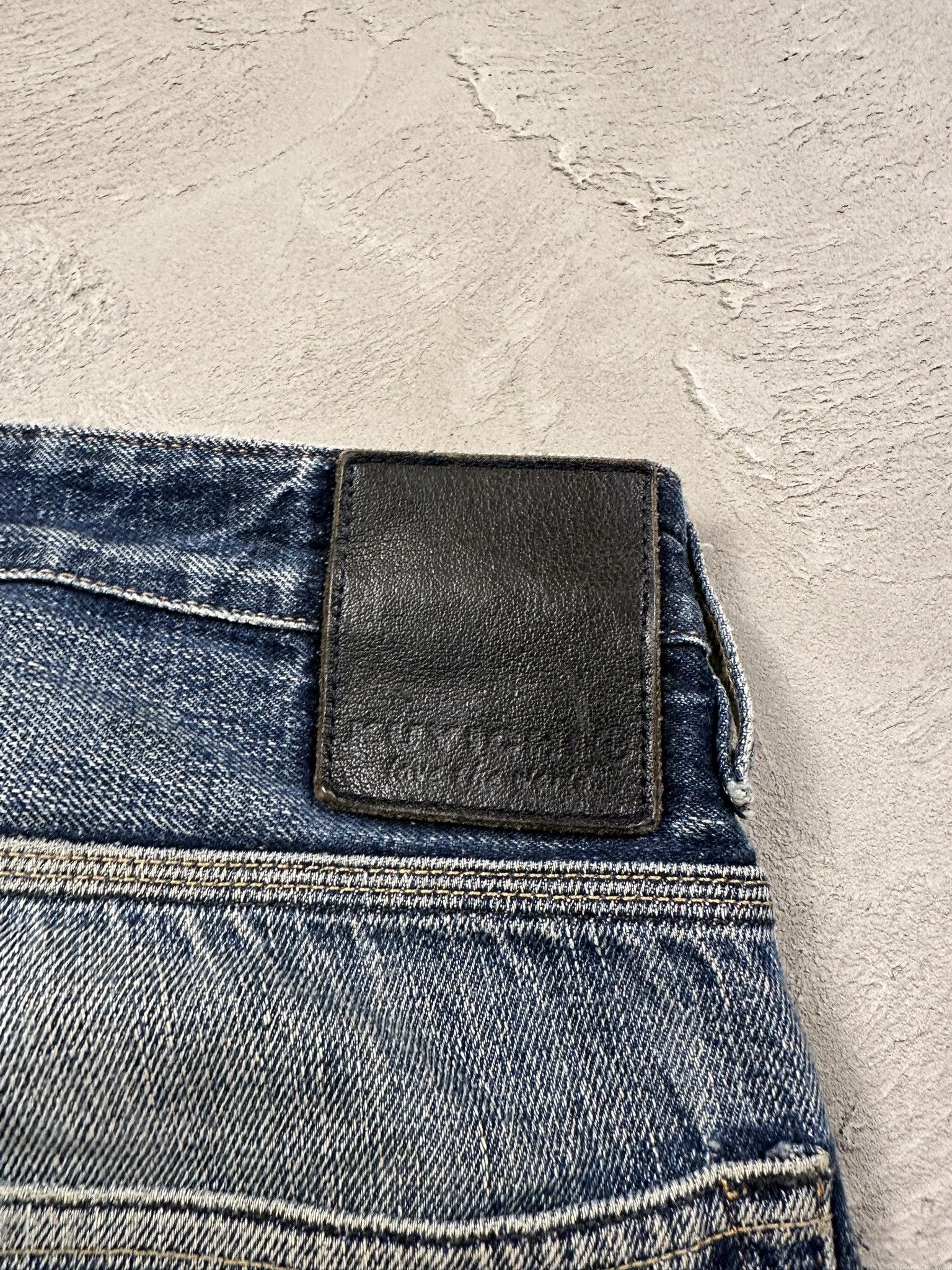 Japanese Brand Vintage Japanese Kuyichi Distressed Y2k Faded Straight Denim Size US 32 / EU 48 - 9 Thumbnail
